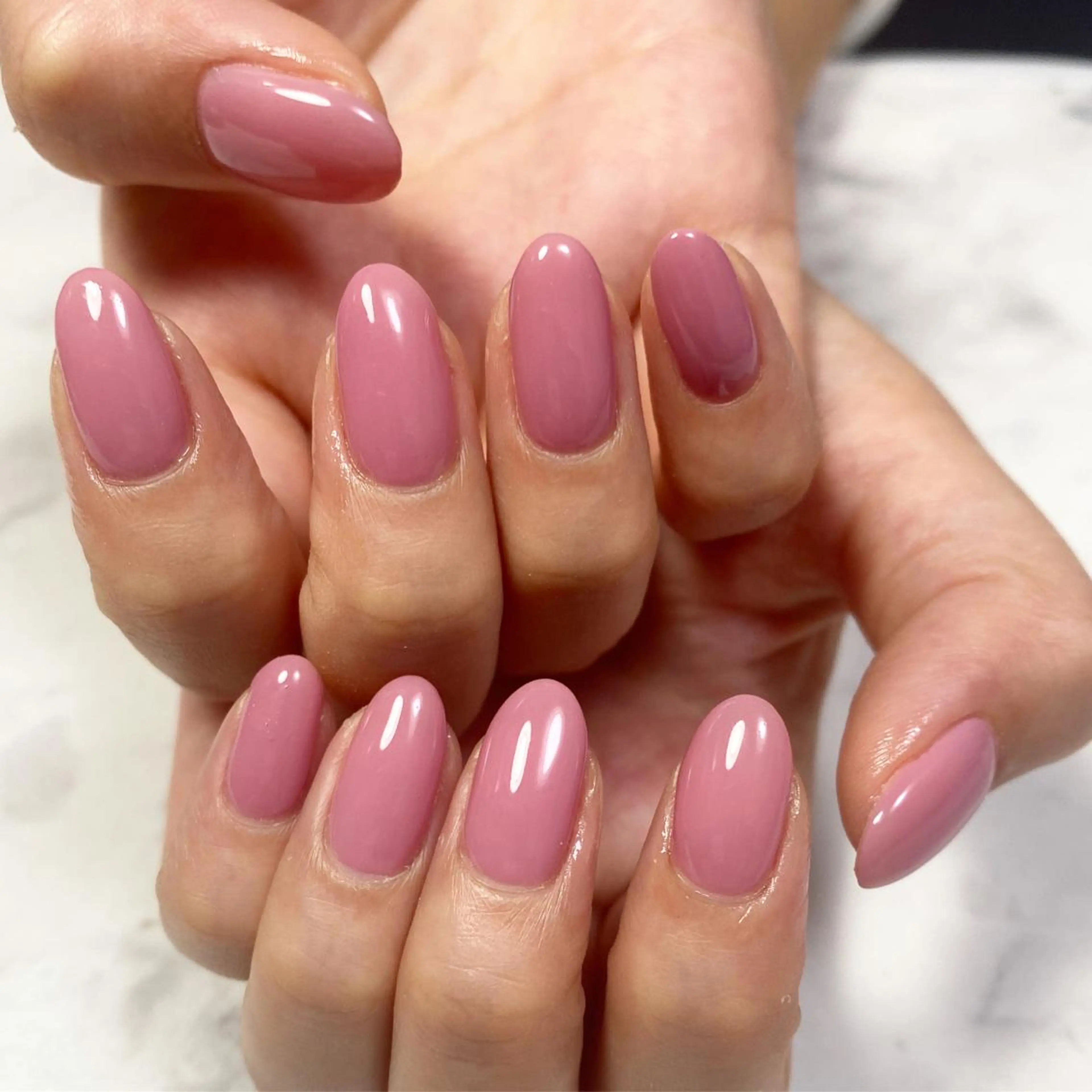 ネイル ワンカラーネイル mellow mのネイルデザイン