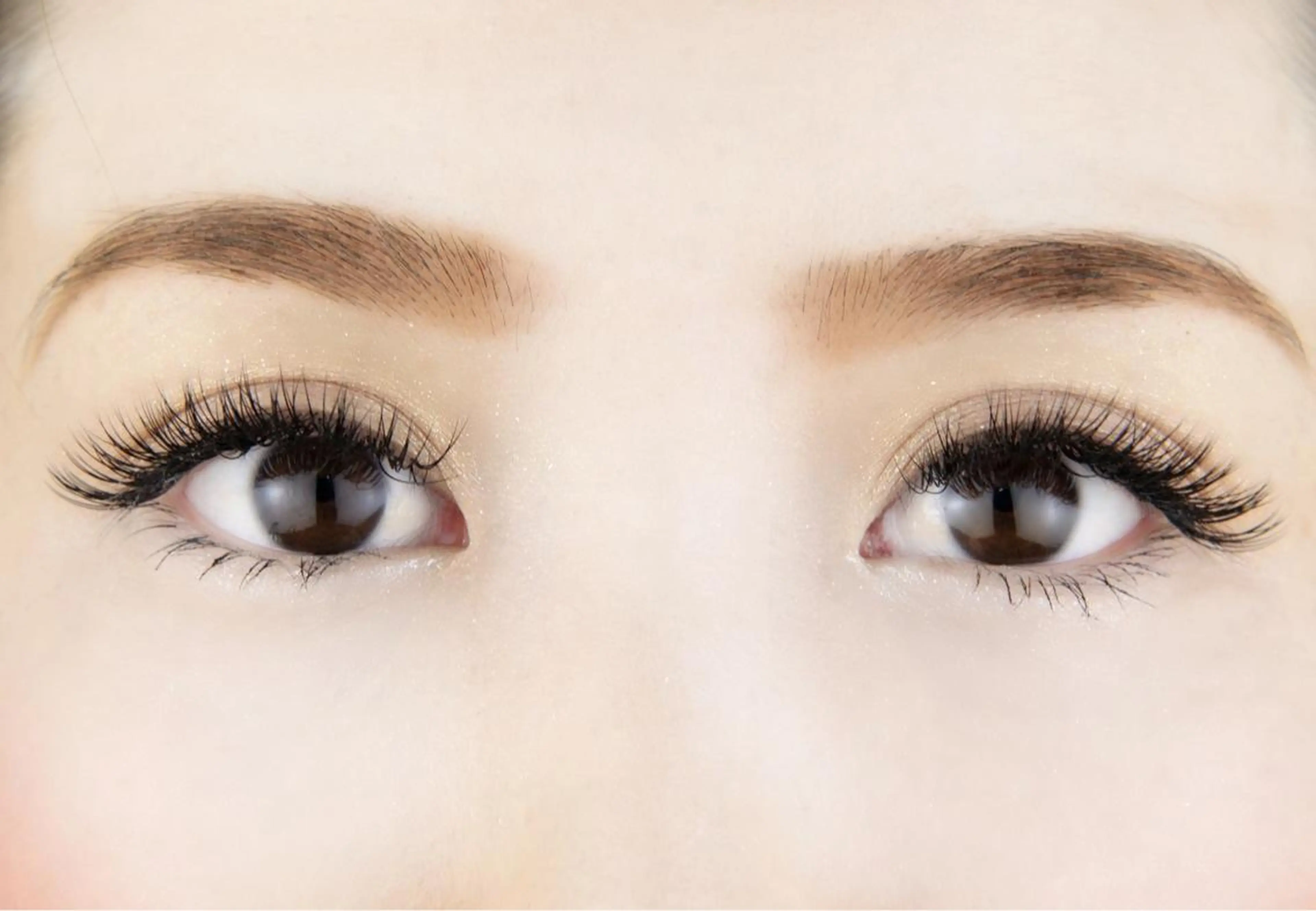 【フラットラッシュ 付け放題(160​〜​200本まで)】  他店オフ、美容液コーティング付き♡の写真