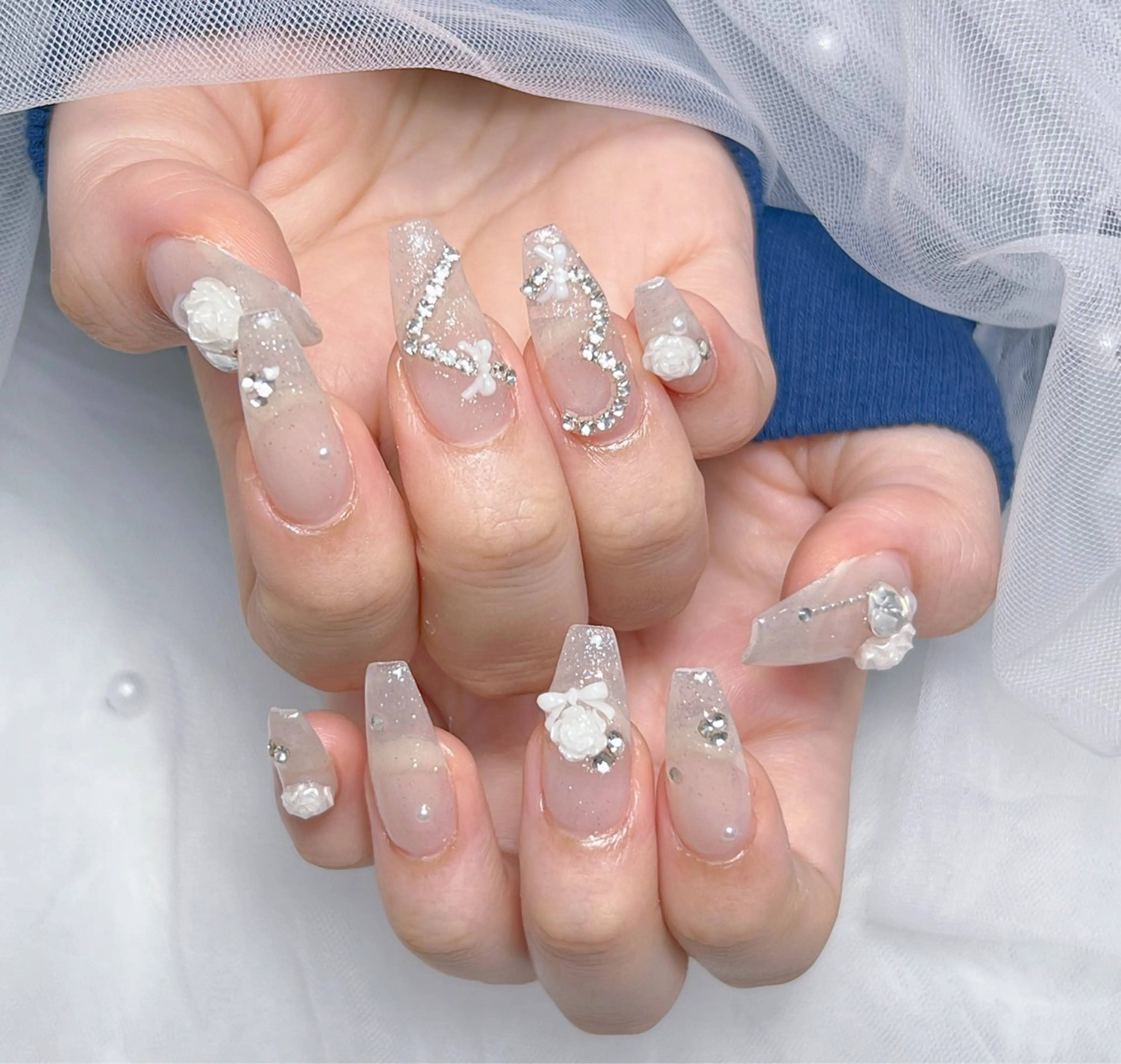 ネイル アートネイル オーロラネイル チークネイル 長さ出し フットネイル Miya_nail所属・Miya _nailのネイルデザイン