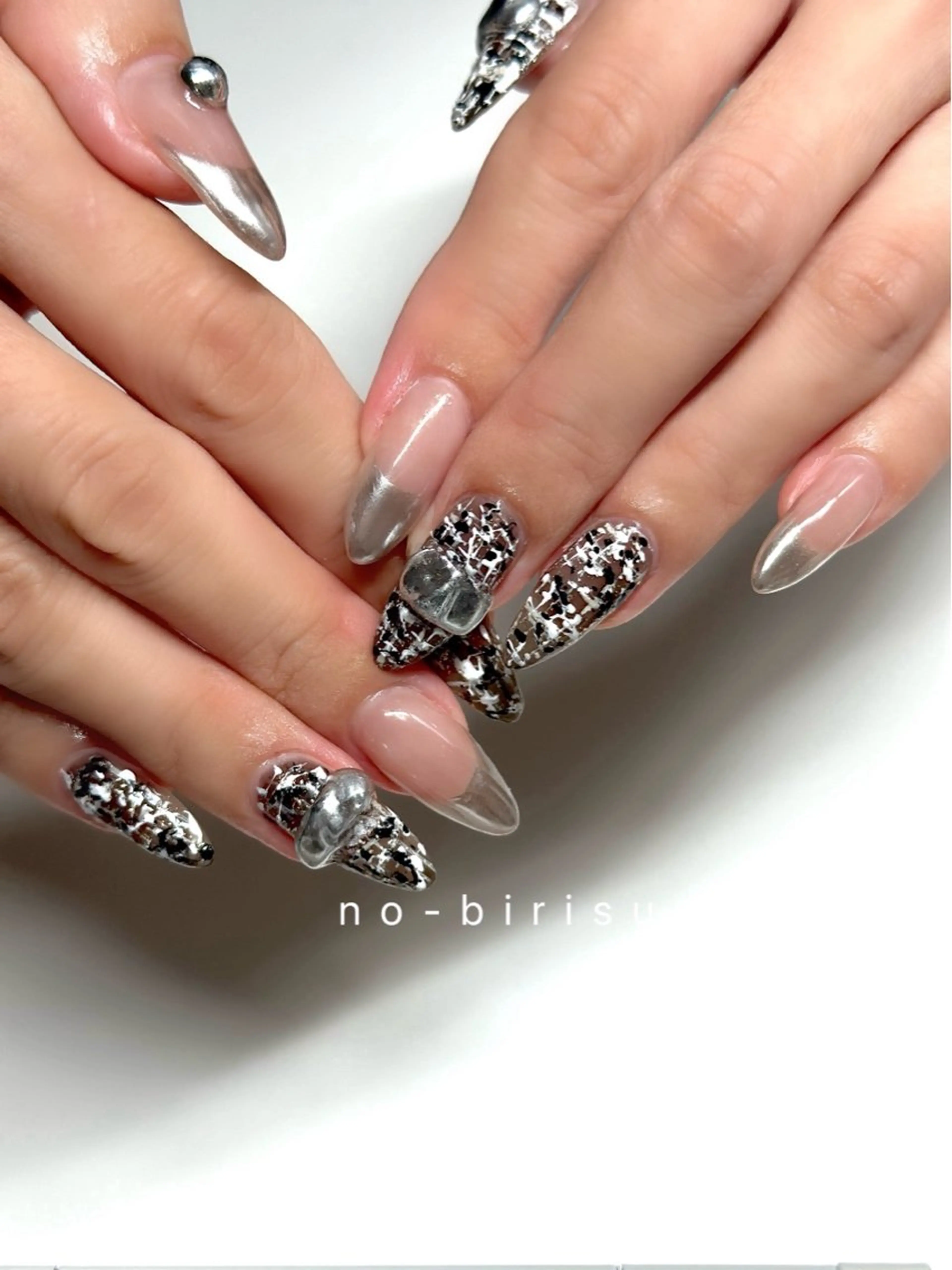 ネイル ハンドネイル no-birisu nailのネイルデザイン