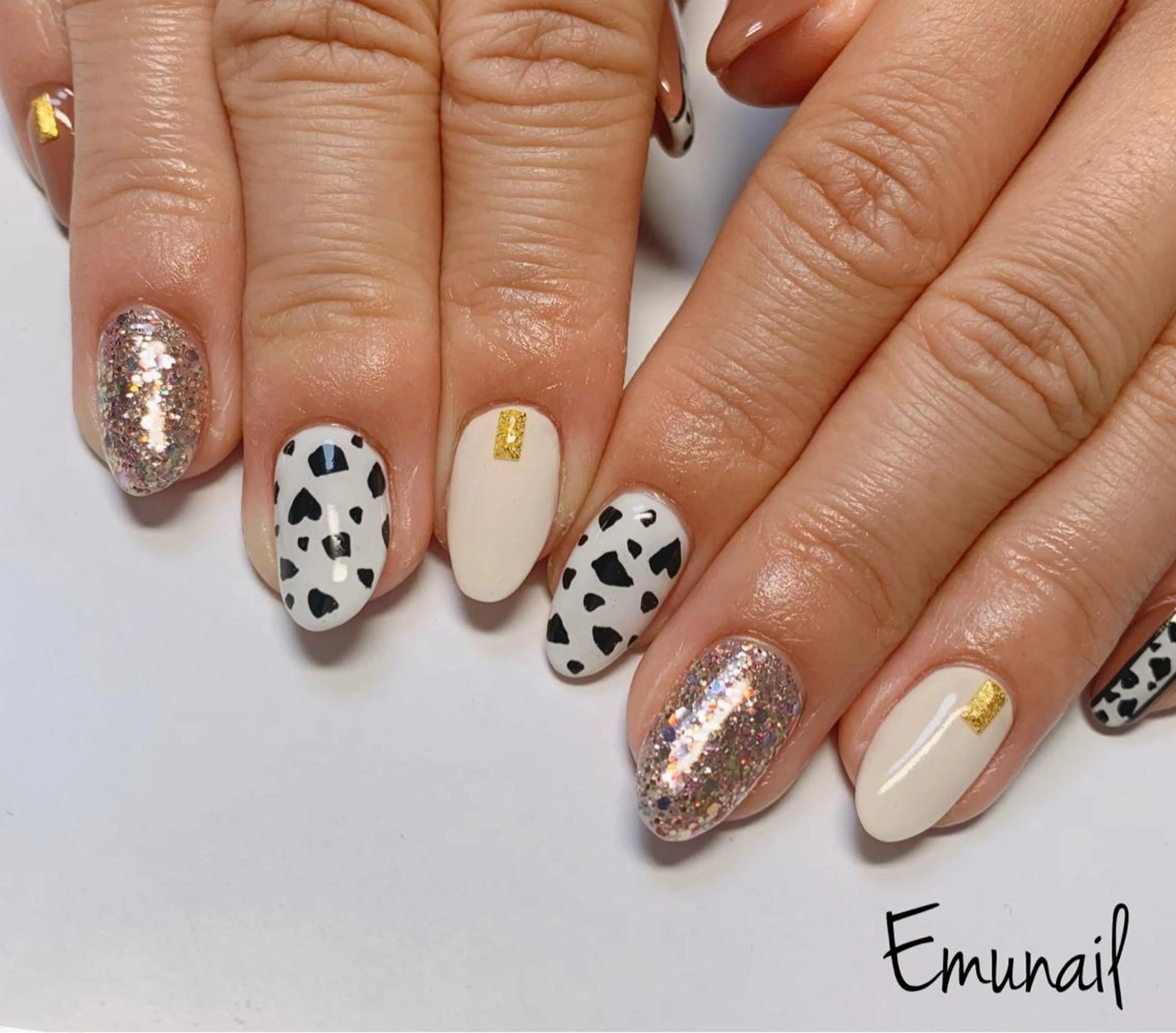 ネイル ハンドネイル Emu Nailのネイルデザイン