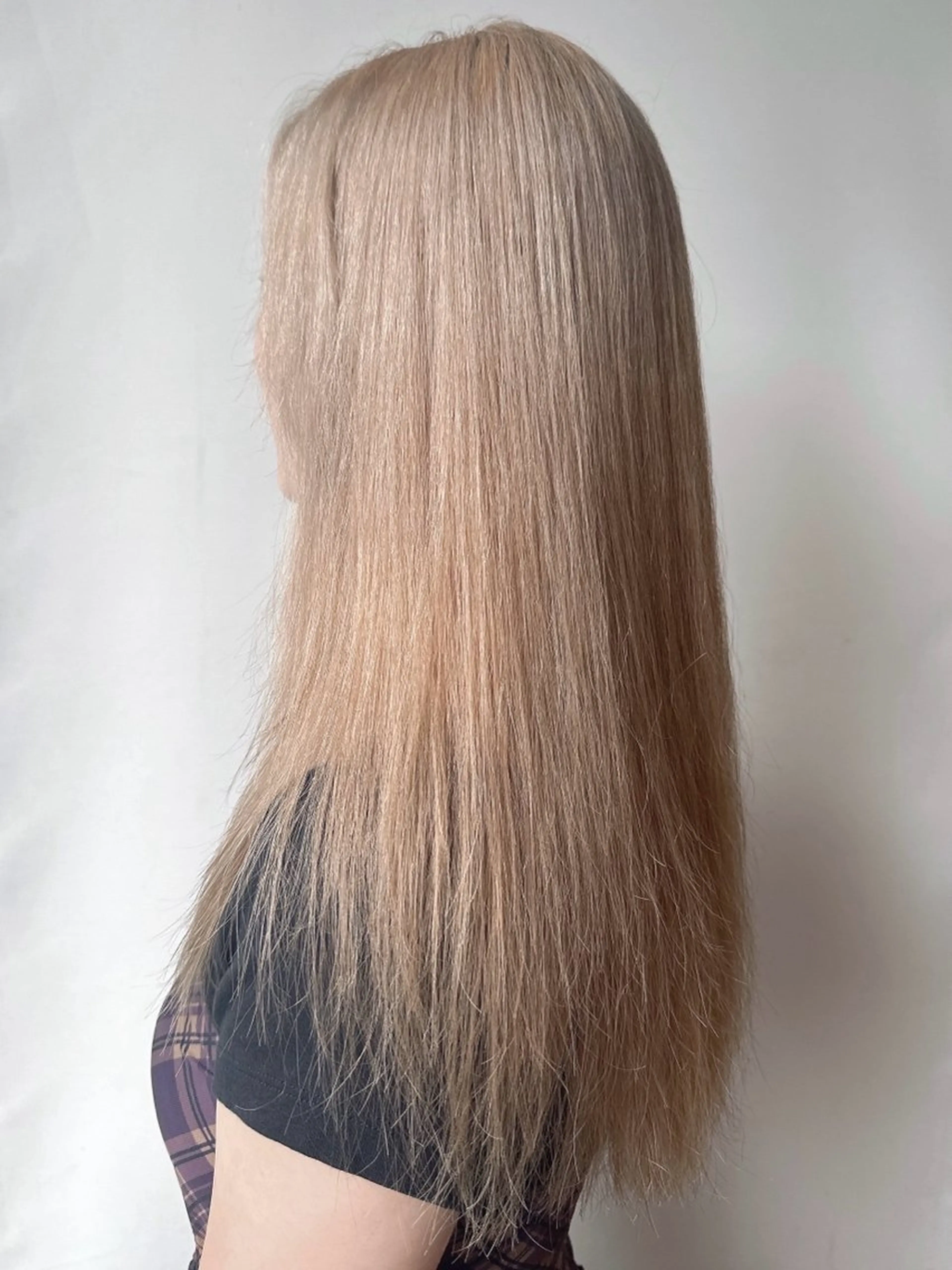 カラー モリオフロムロンドン原宿本店所属・ショート/ボブ/ハイ トーン/Nanahaのヘアスタイル