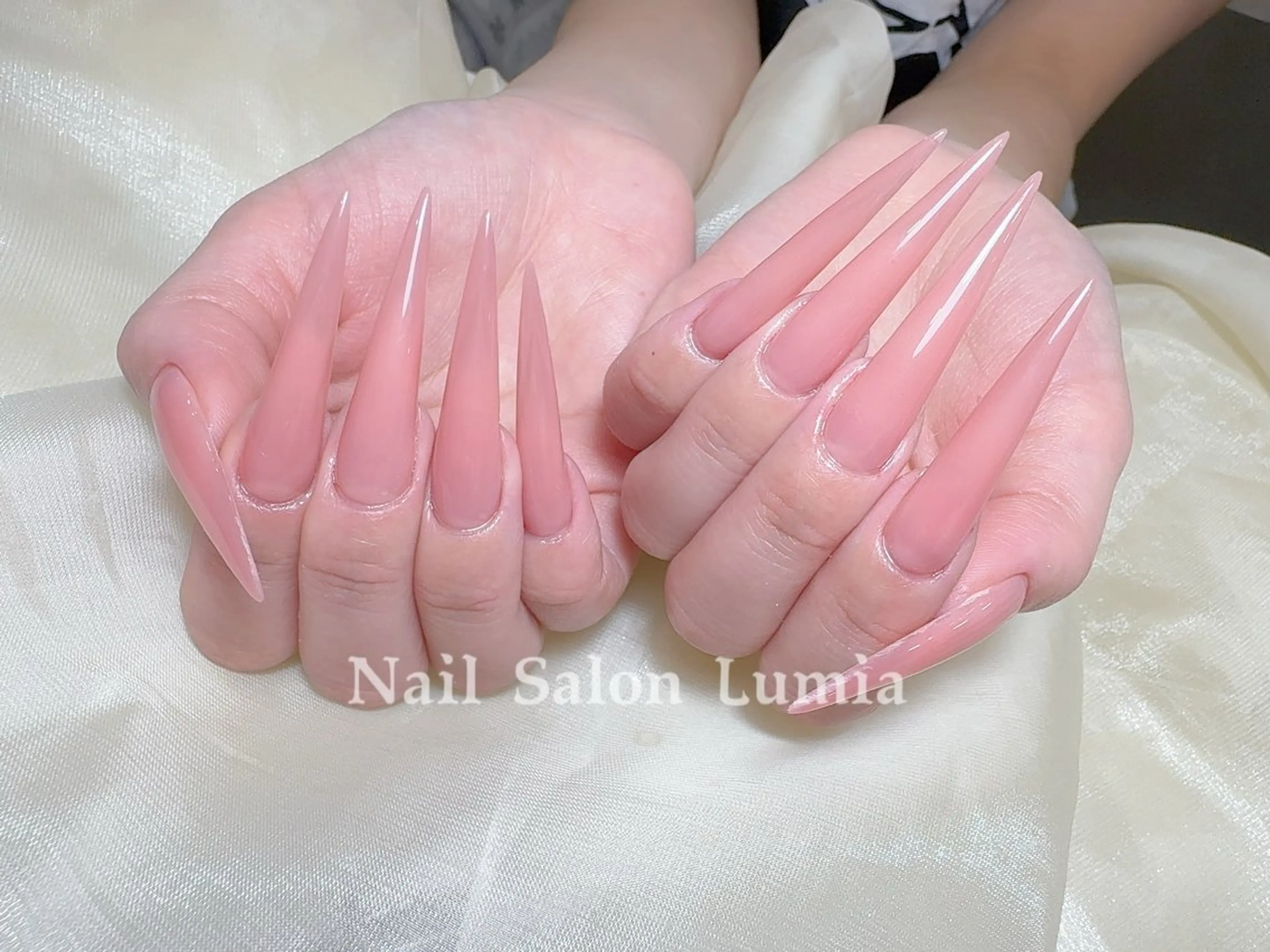 ネイル ハンドネイル ネイルサロン ルミア Lumia 店長のネイルデザイン