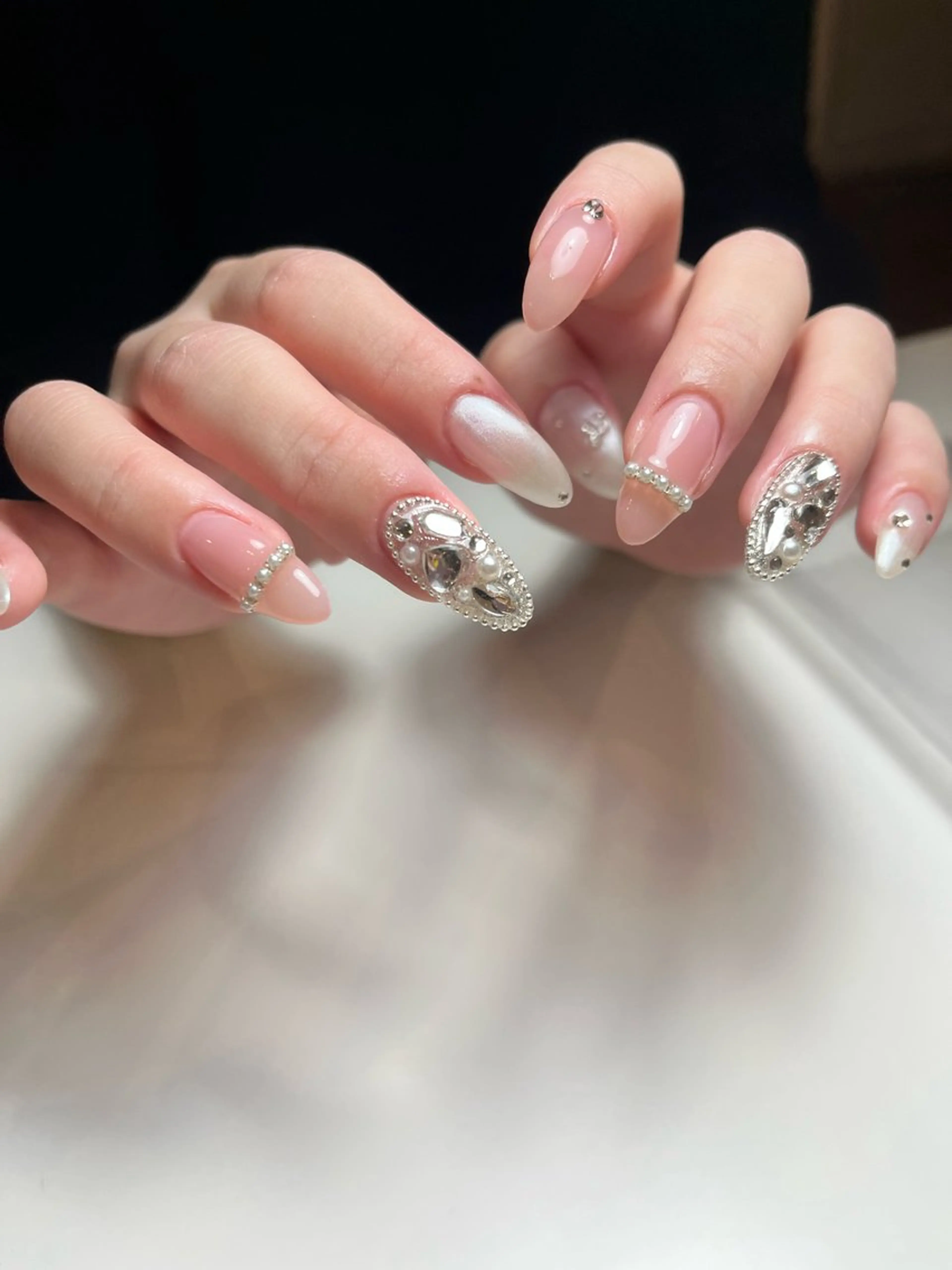 ネイル ブルー ピンク ハンドネイル ballie／小野原 なつみのネイルデザイン