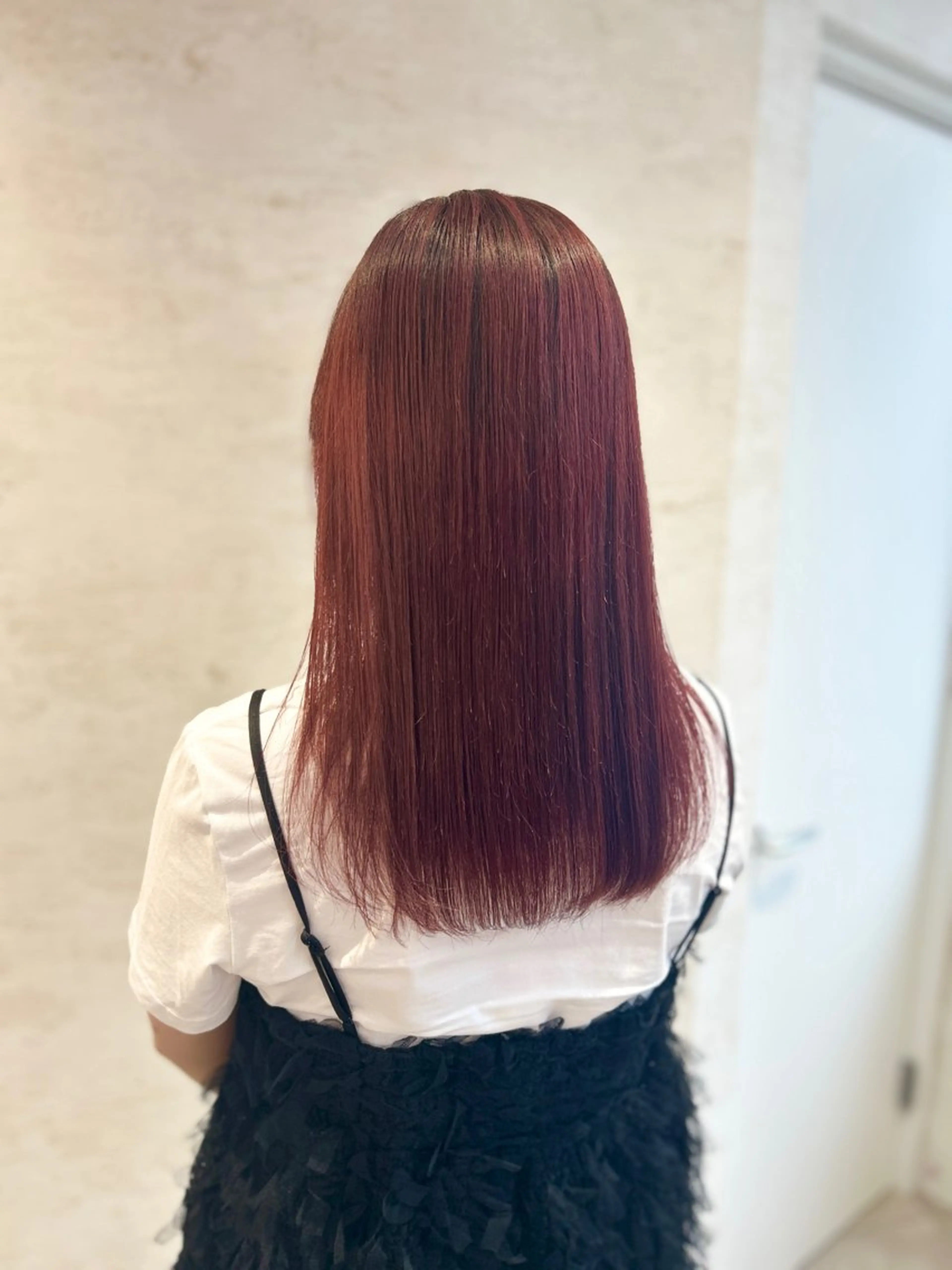 セミロング カラー ブリーチ レッドカラー 赤みなしカラー🍐/ 艶髪✨/ririkaのヘアスタイル