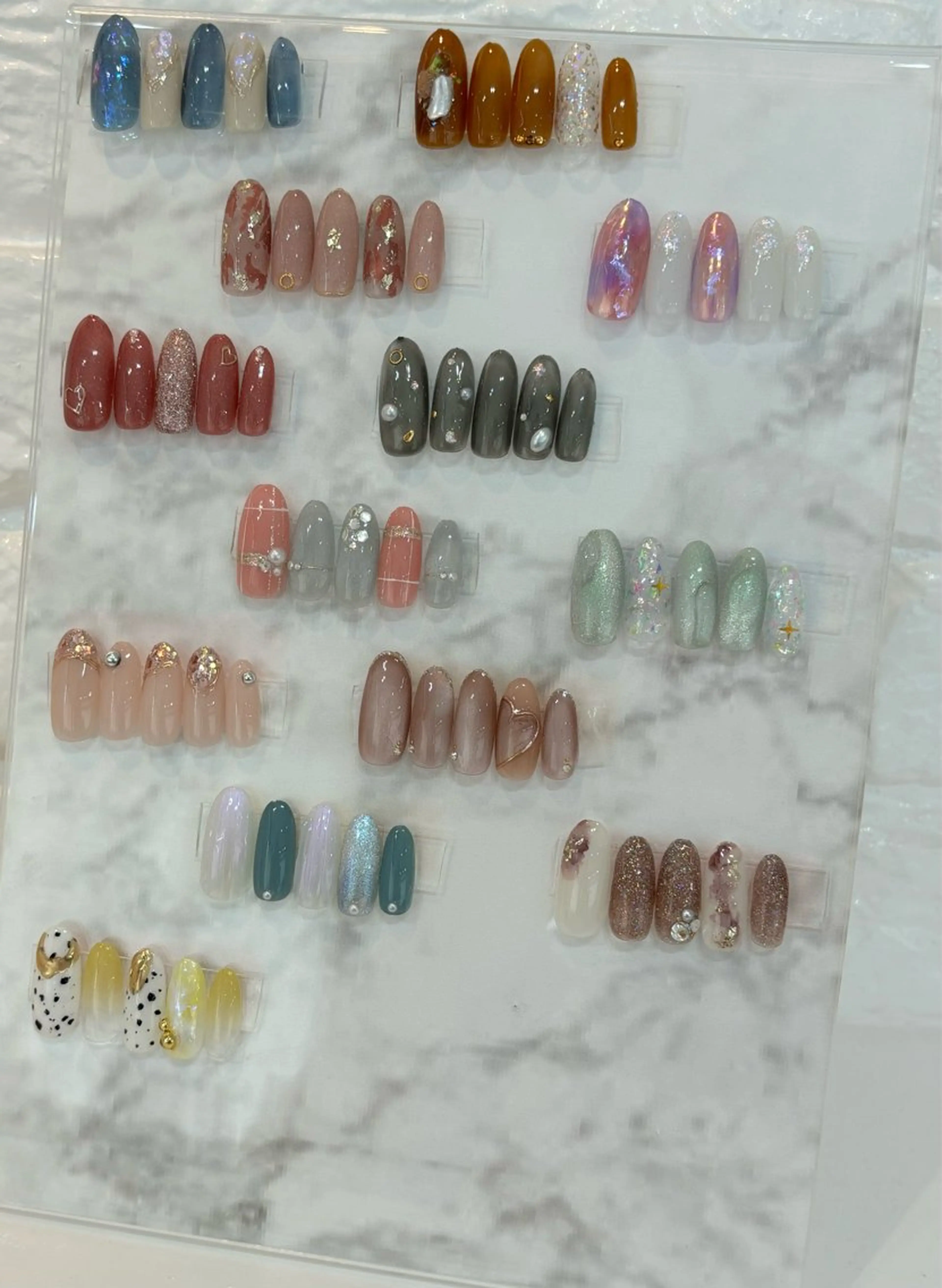 ネイル アートネイル シンプルネイル Glück ...所属・Glück... chikakoのネイルデザイン