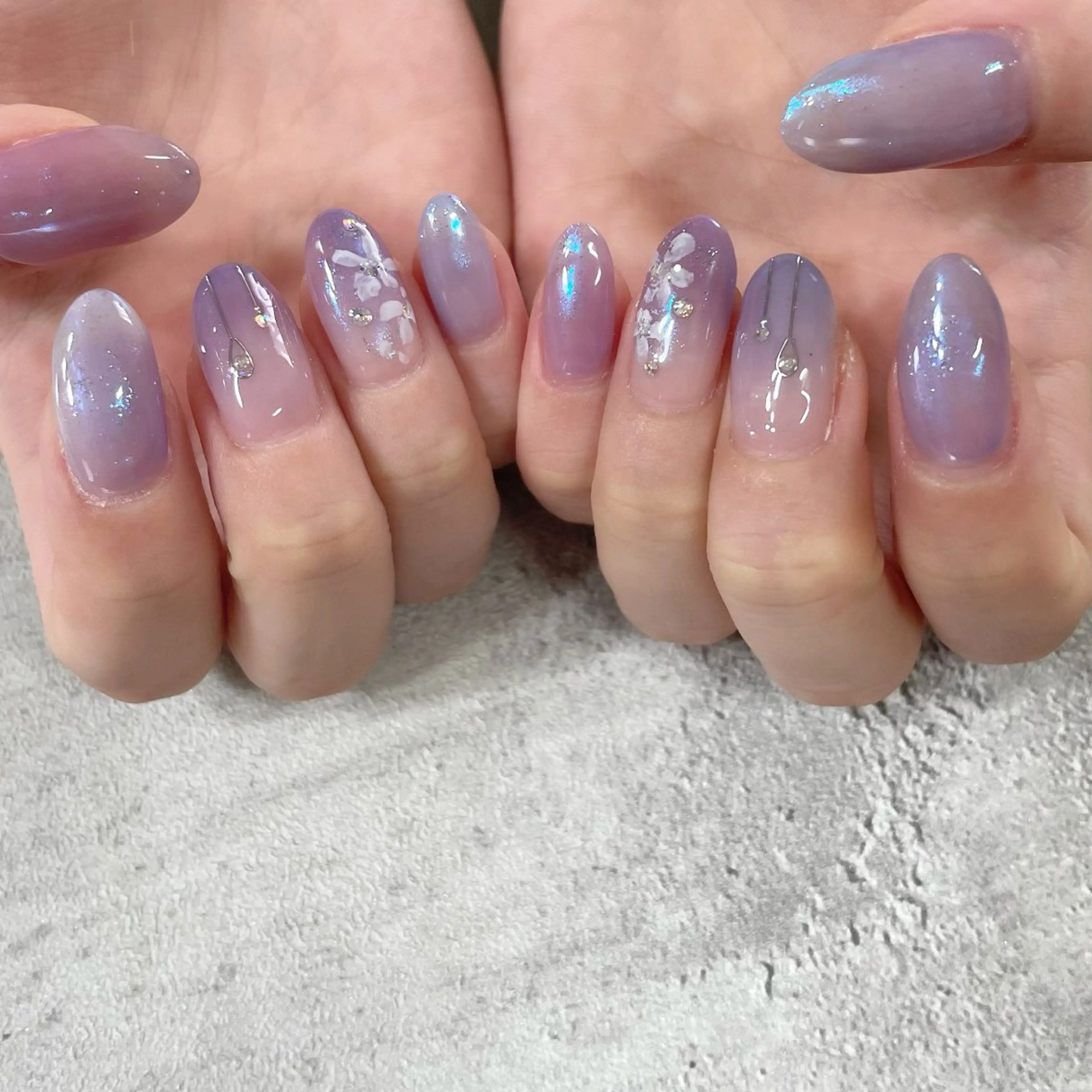 ネイル ジェルネイル 東 千夏のネイルデザイン