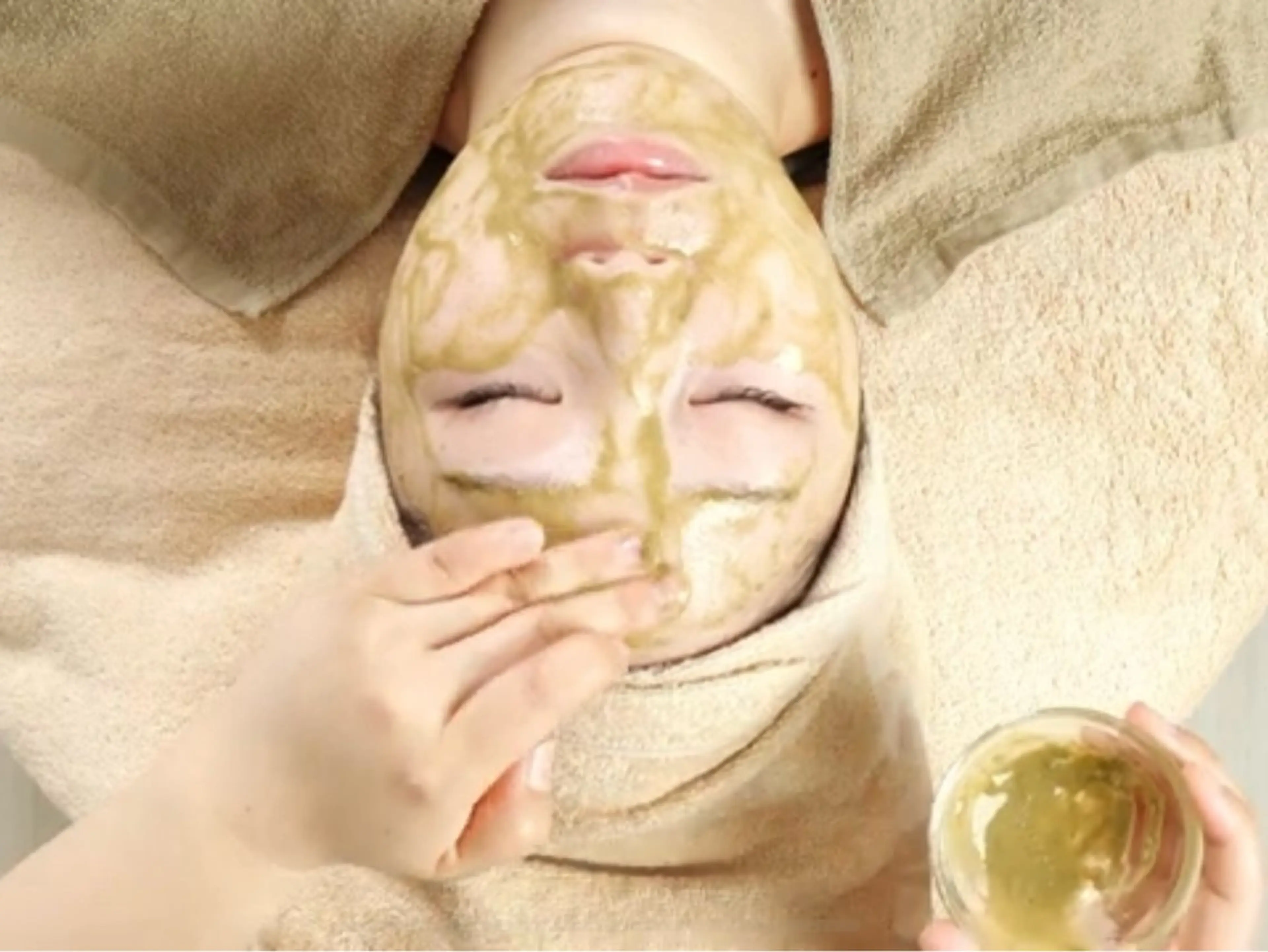 シミシワ・ニキビケア★ハーブピーリング＋モデリングパック¥15100→7500⭐︎メンズも大歓迎⭐︎の写真