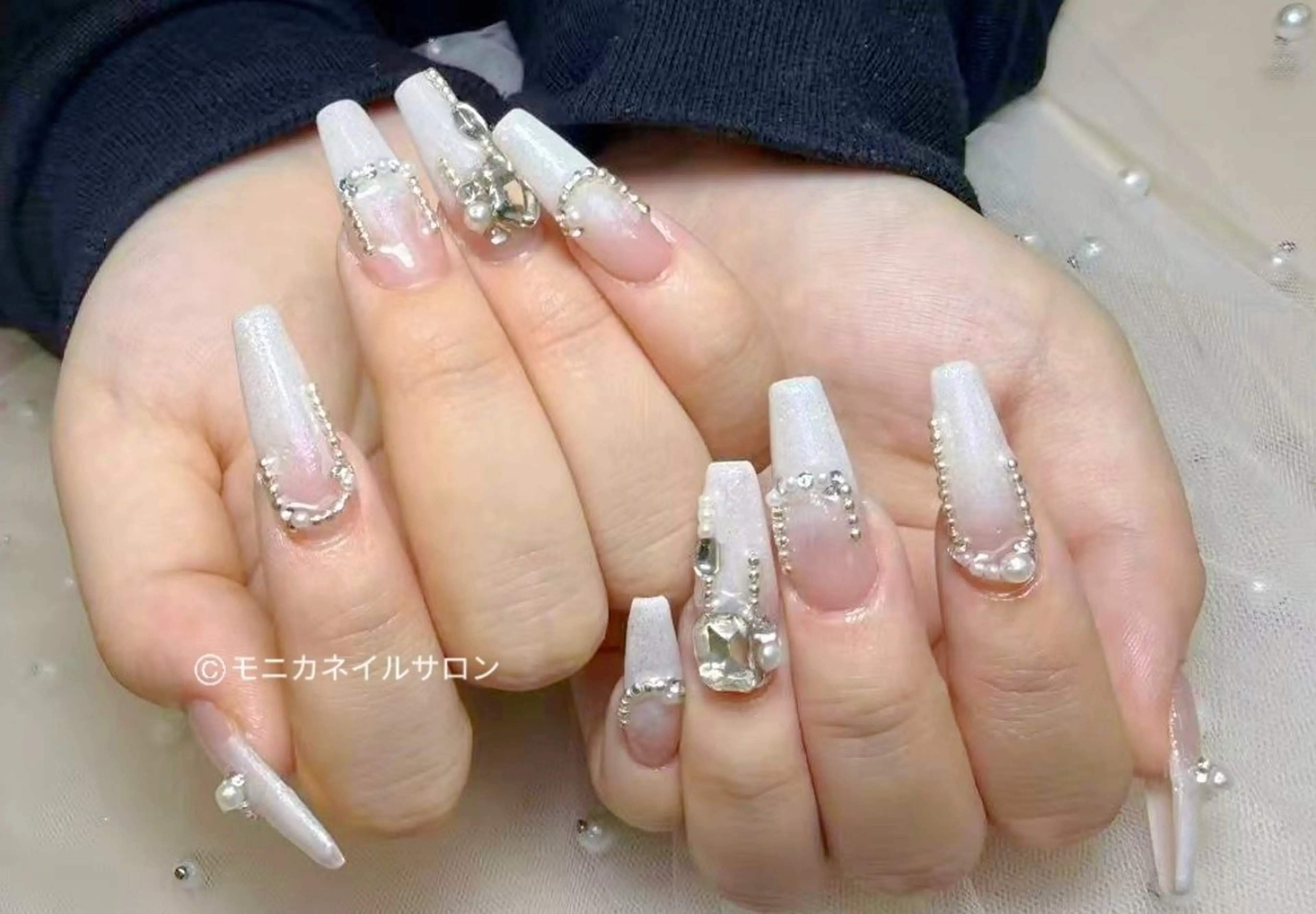 ネイル 鈴木 彩星のネイルデザイン