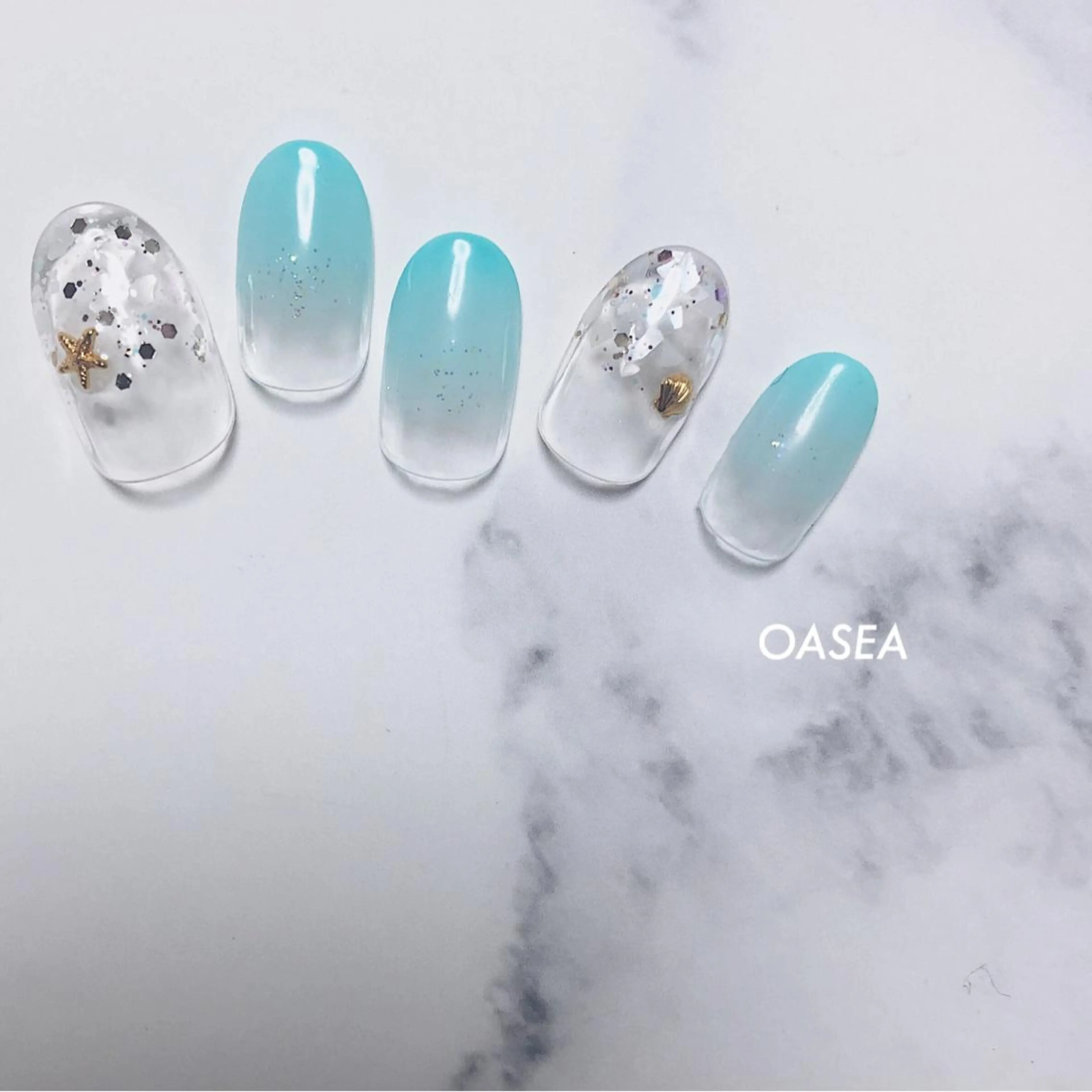 ネイル ハンドネイル 🌞💜 KAORI 🌴のネイルデザイン