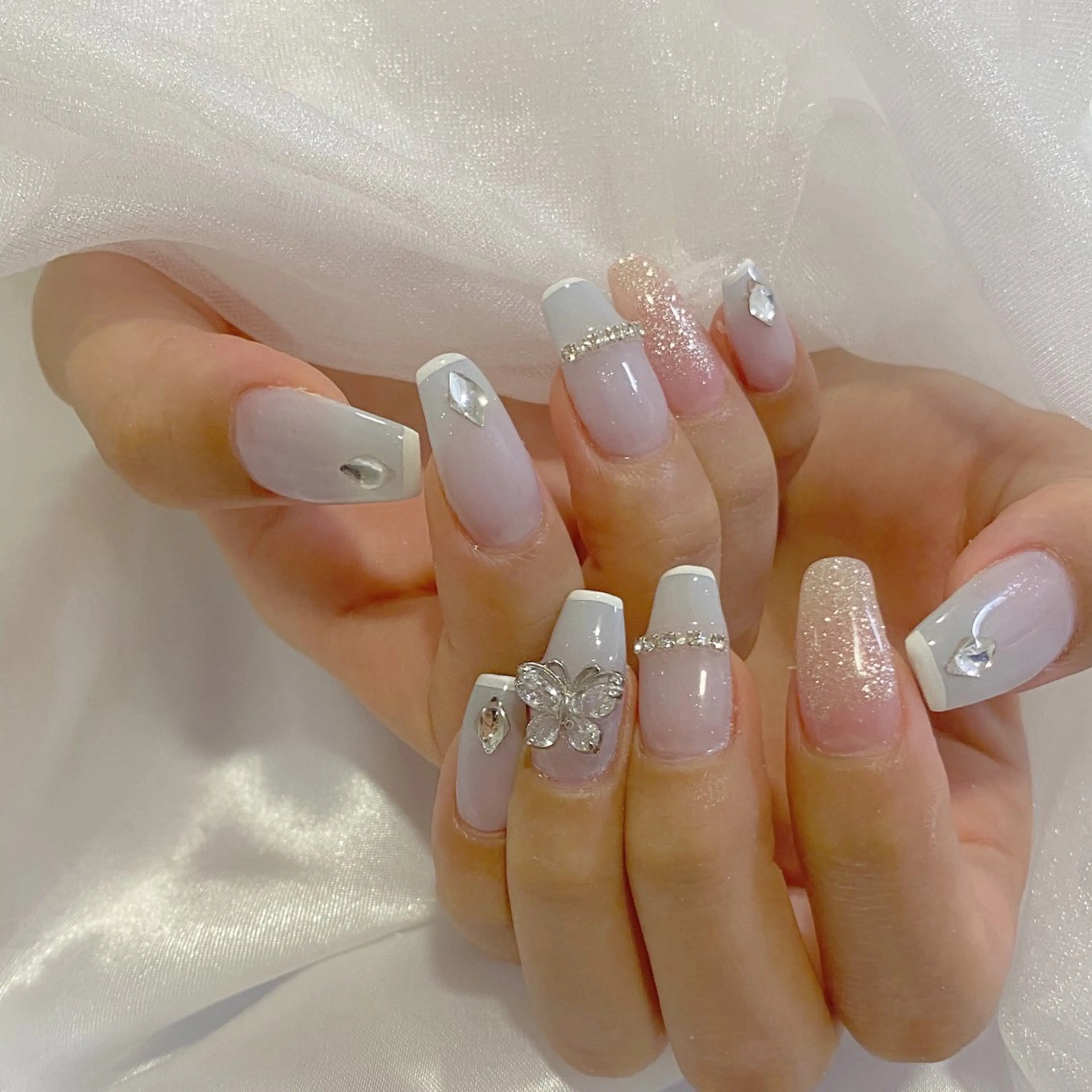ネイル shareplus honmachi所属・Lim nail🤍 Ayaのネイルデザイン