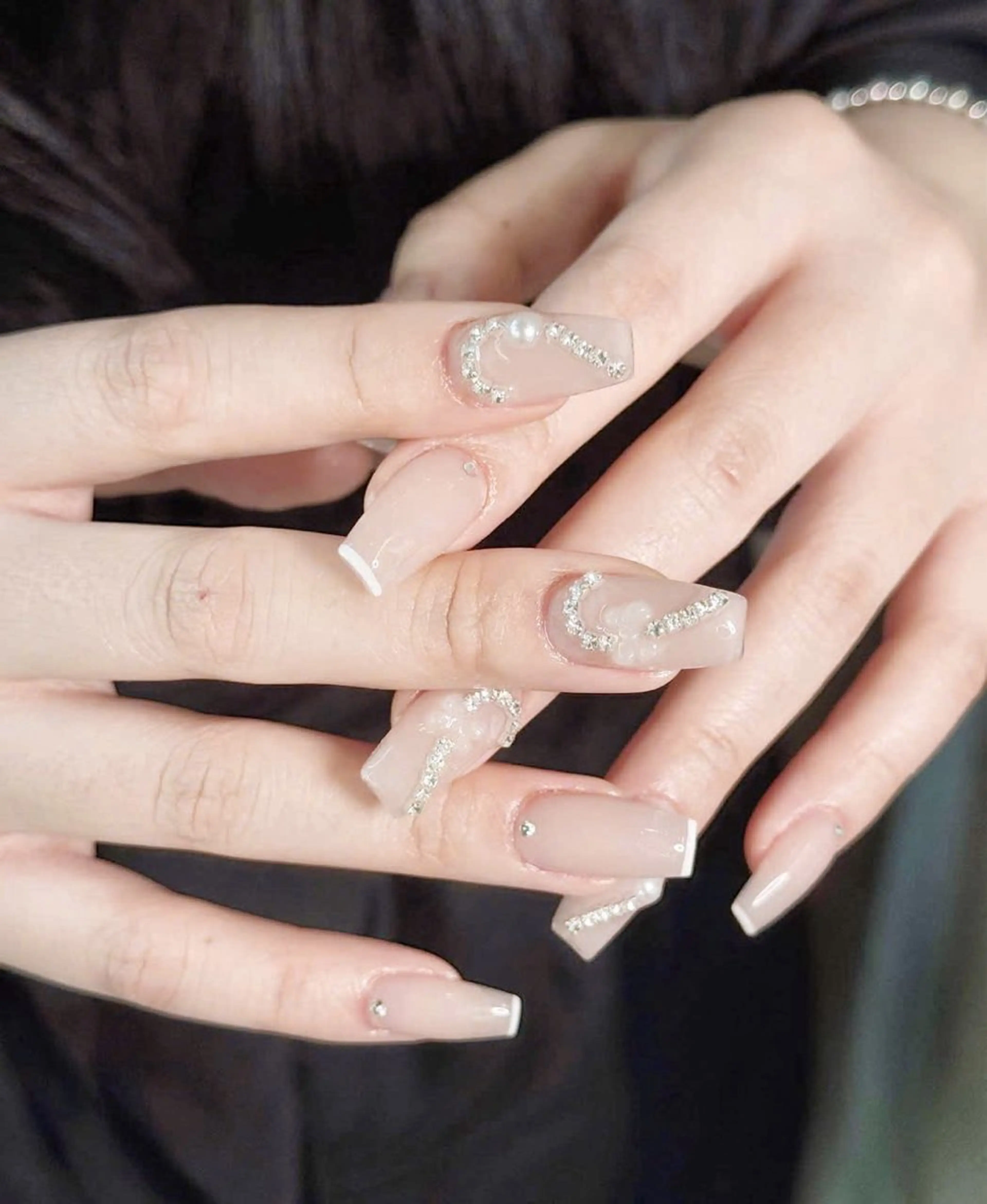 ネイル フラッシュネイル フレンチネイル グラデーション キラキラネイル 韓国ネイル Lina nail所属・Lunaa 池袋のネイルデザイン