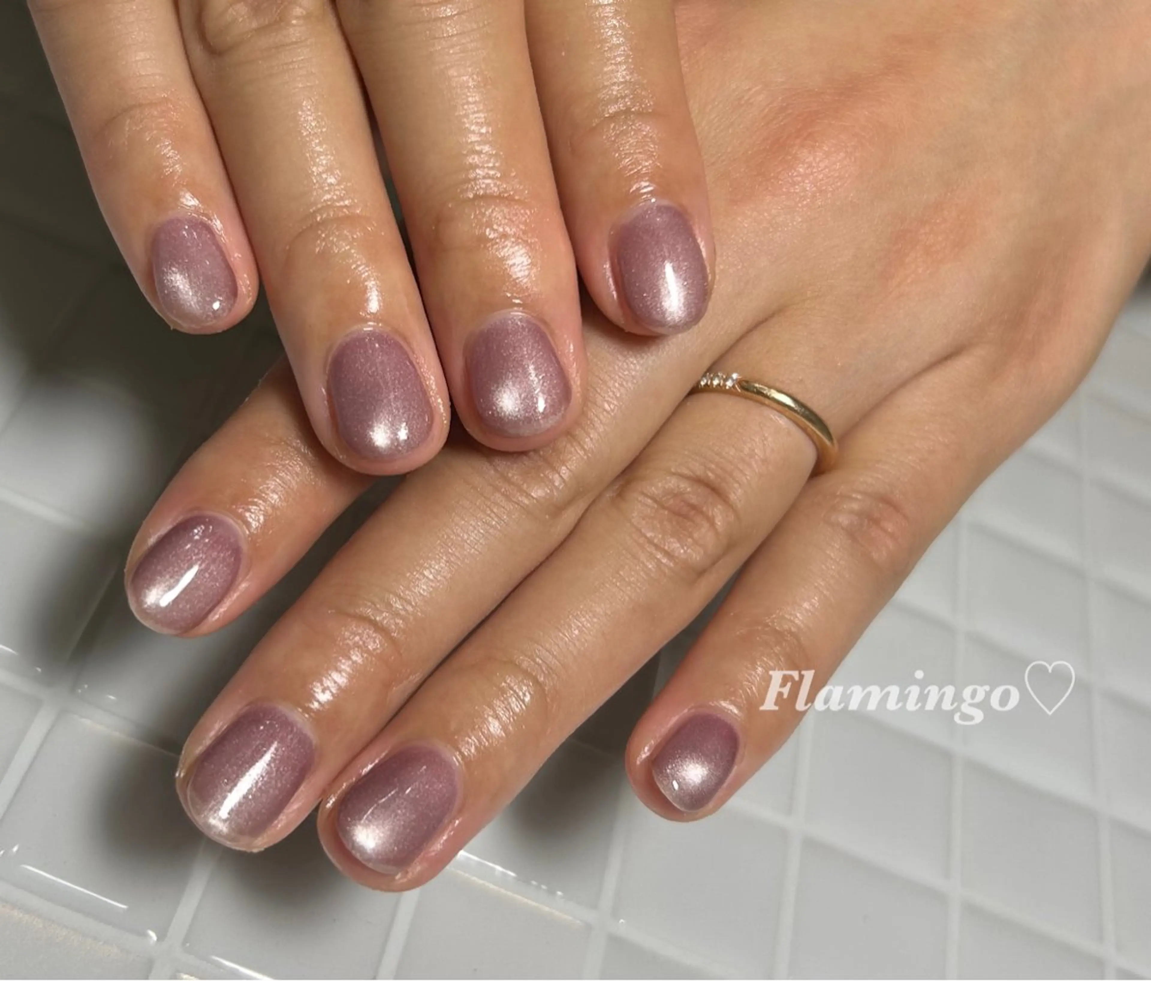 ネイル マグネットネイル オフィスネイル ワンカラーネイル パープル シンプルネイル ハンドネイル 40代からの爪を守る ×ケア重視サロン♡のネイルデザイン