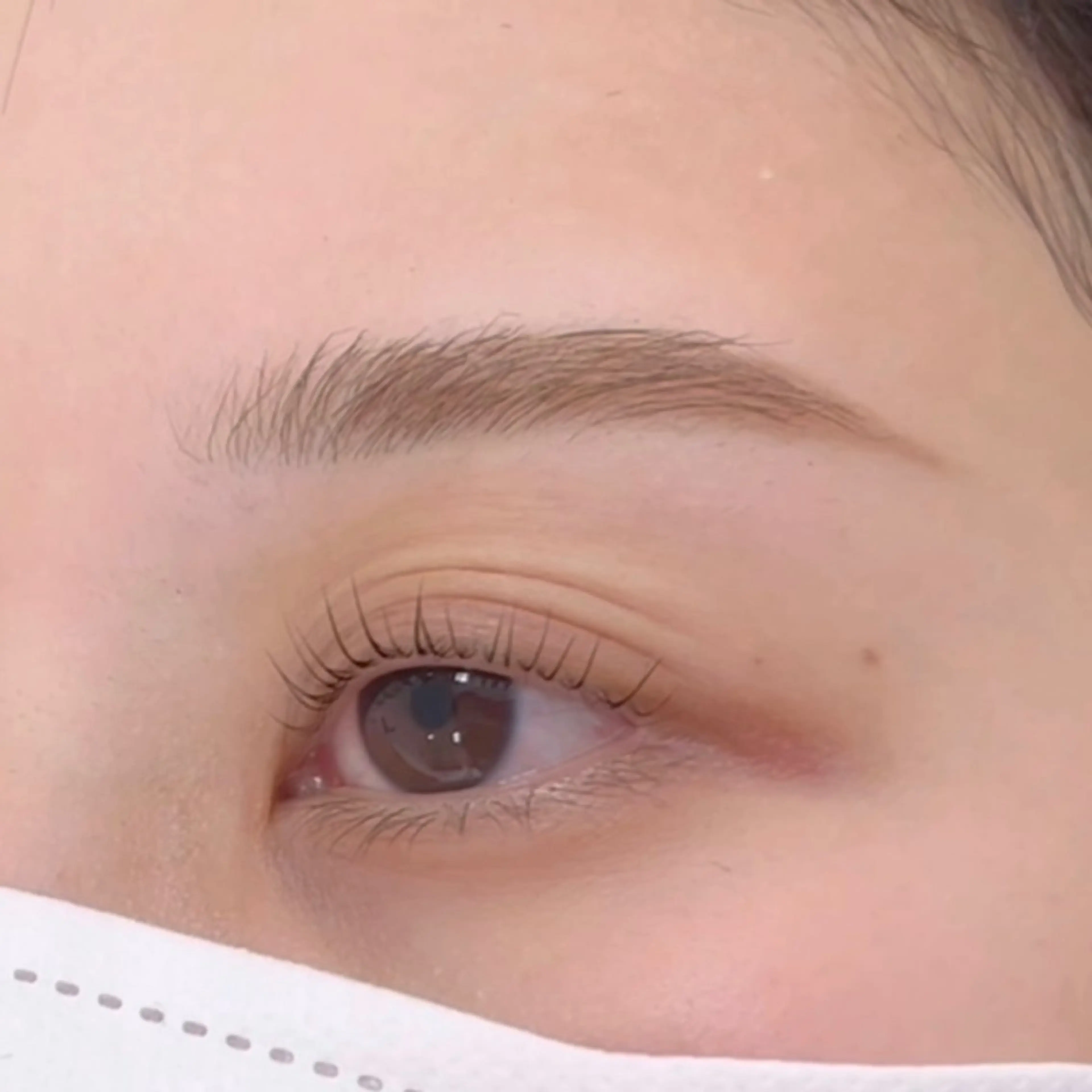 アイブロウ バンビッシュ 坂口のマツエク・マツパデザイン