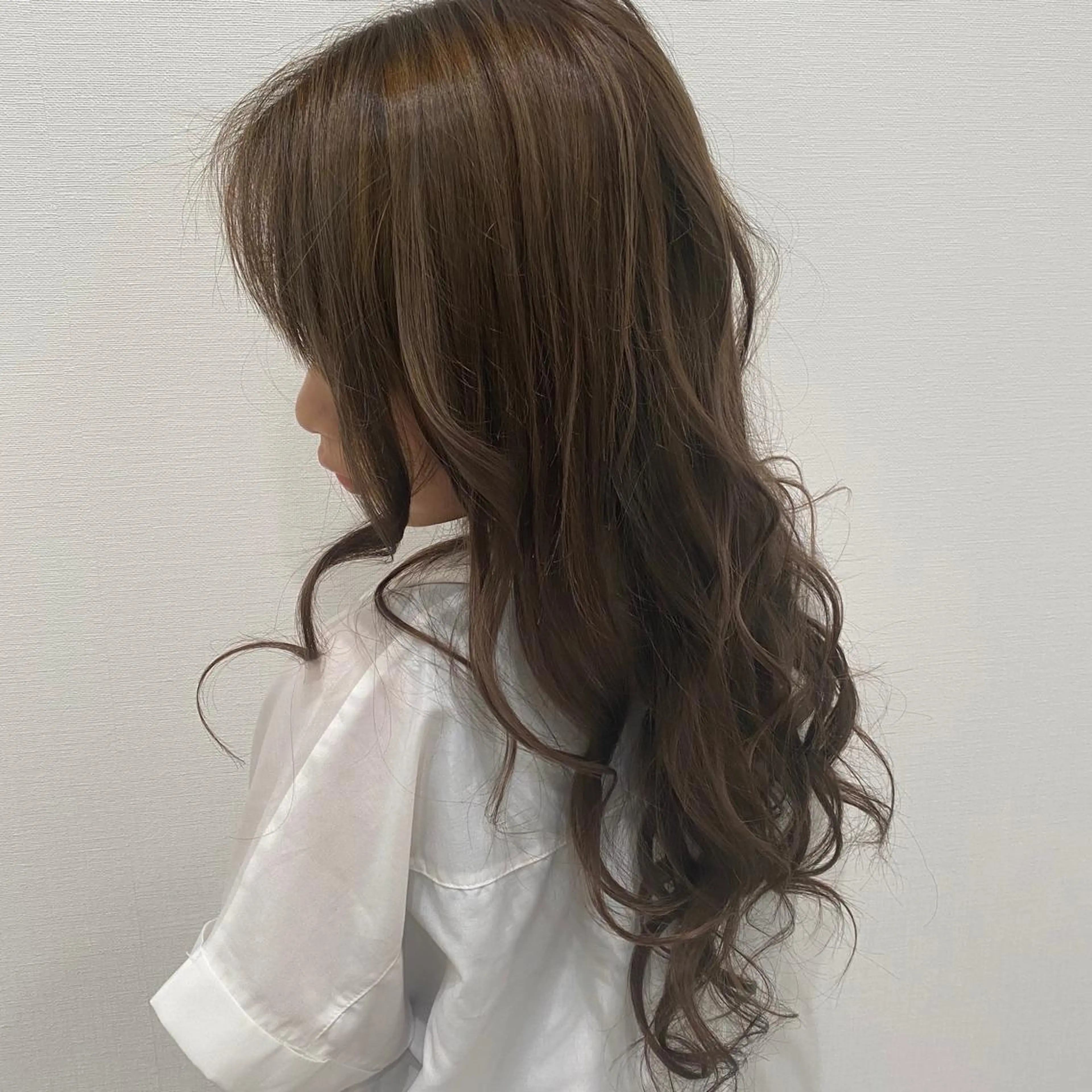 【土日祝限定】カット＋髪質改善全体ワンカラーの写真