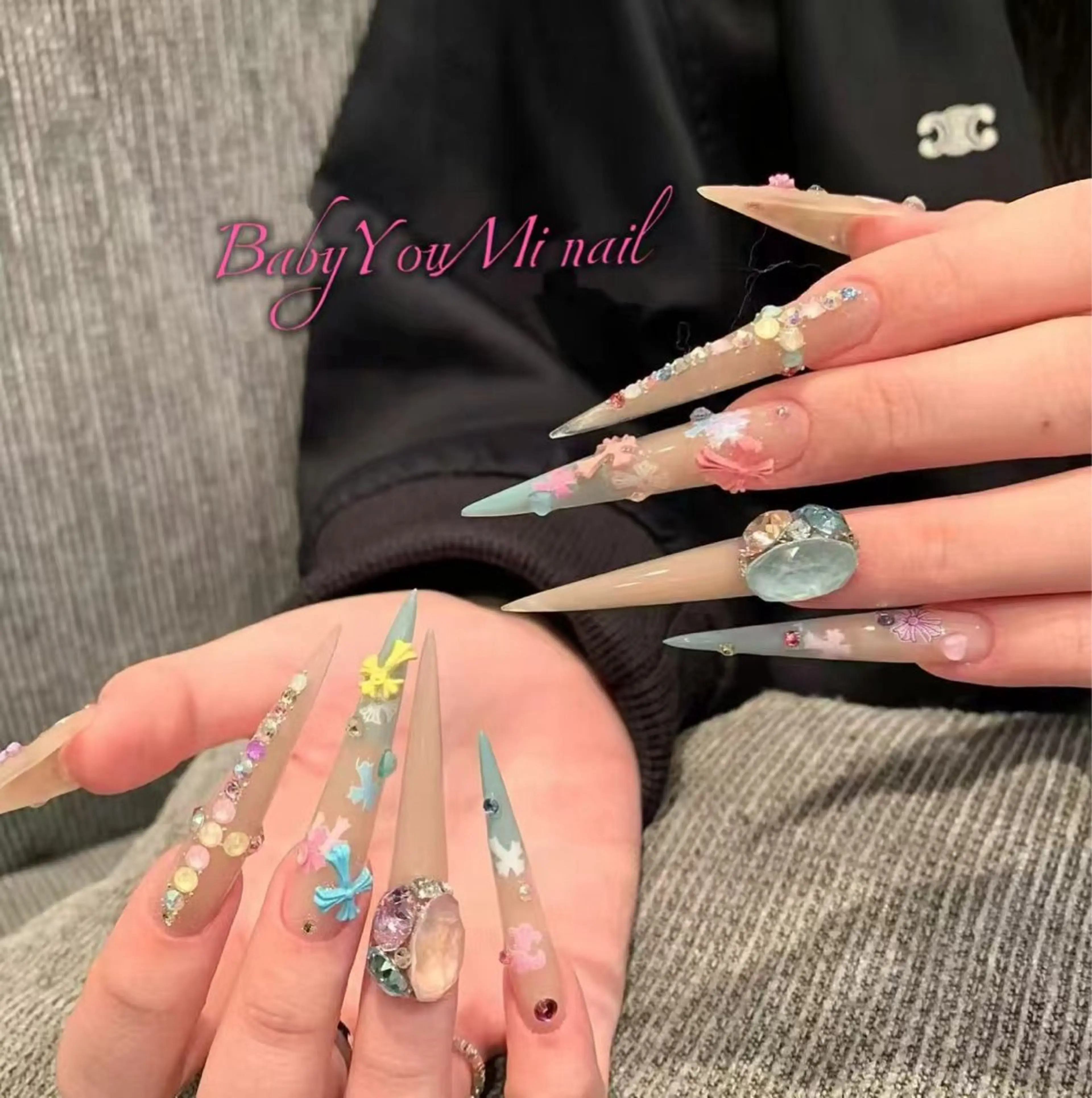 ネイル オーロラネイル フラワーネイル フットネイル フレンチネイル ジェルネイル ハンドネイル BabyYouMi nailのネイルデザイン