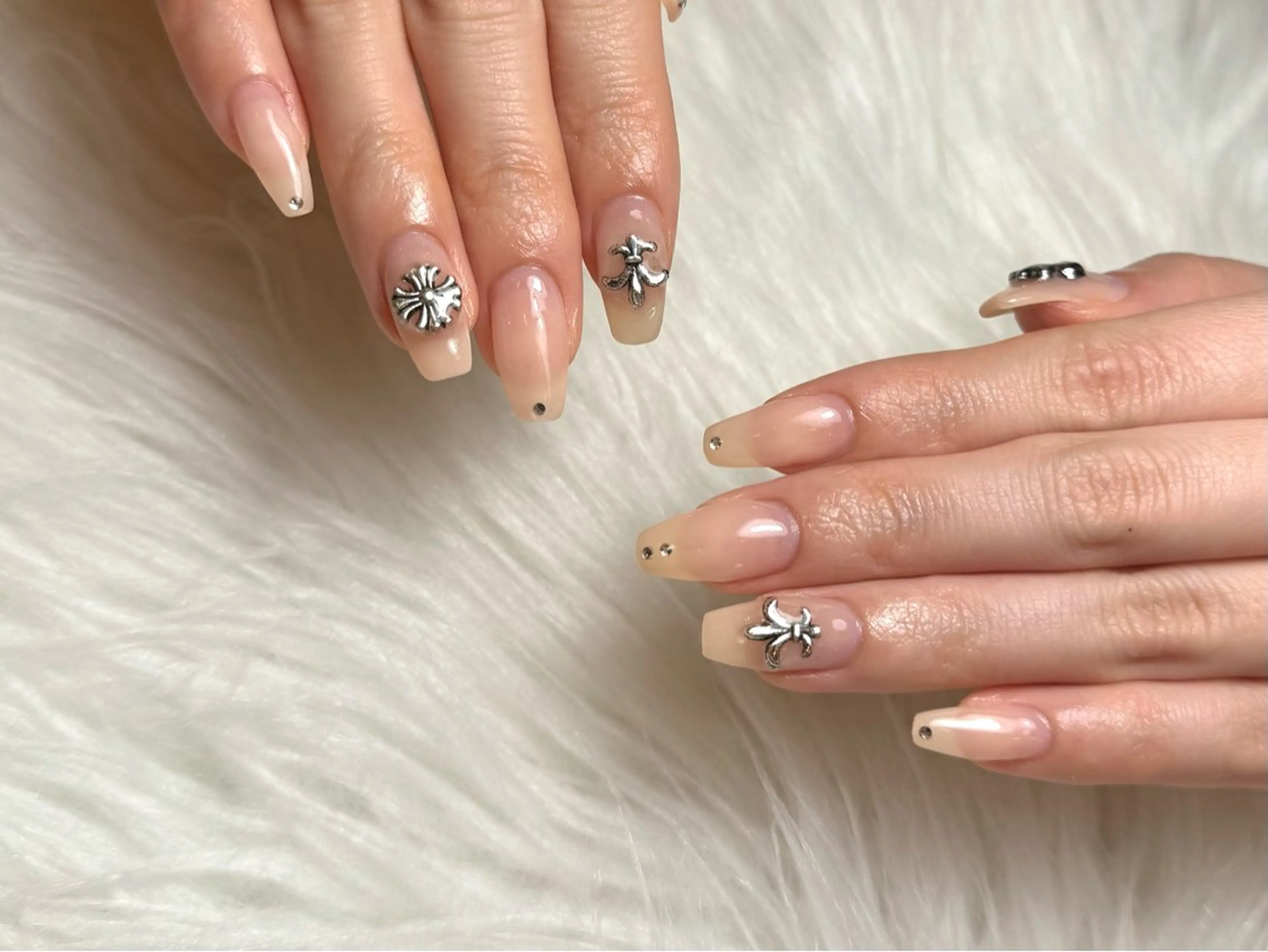 ネイル ハンドネイル ハンドケア peTiT ✨️ yuzuki💞🫧のネイルデザイン