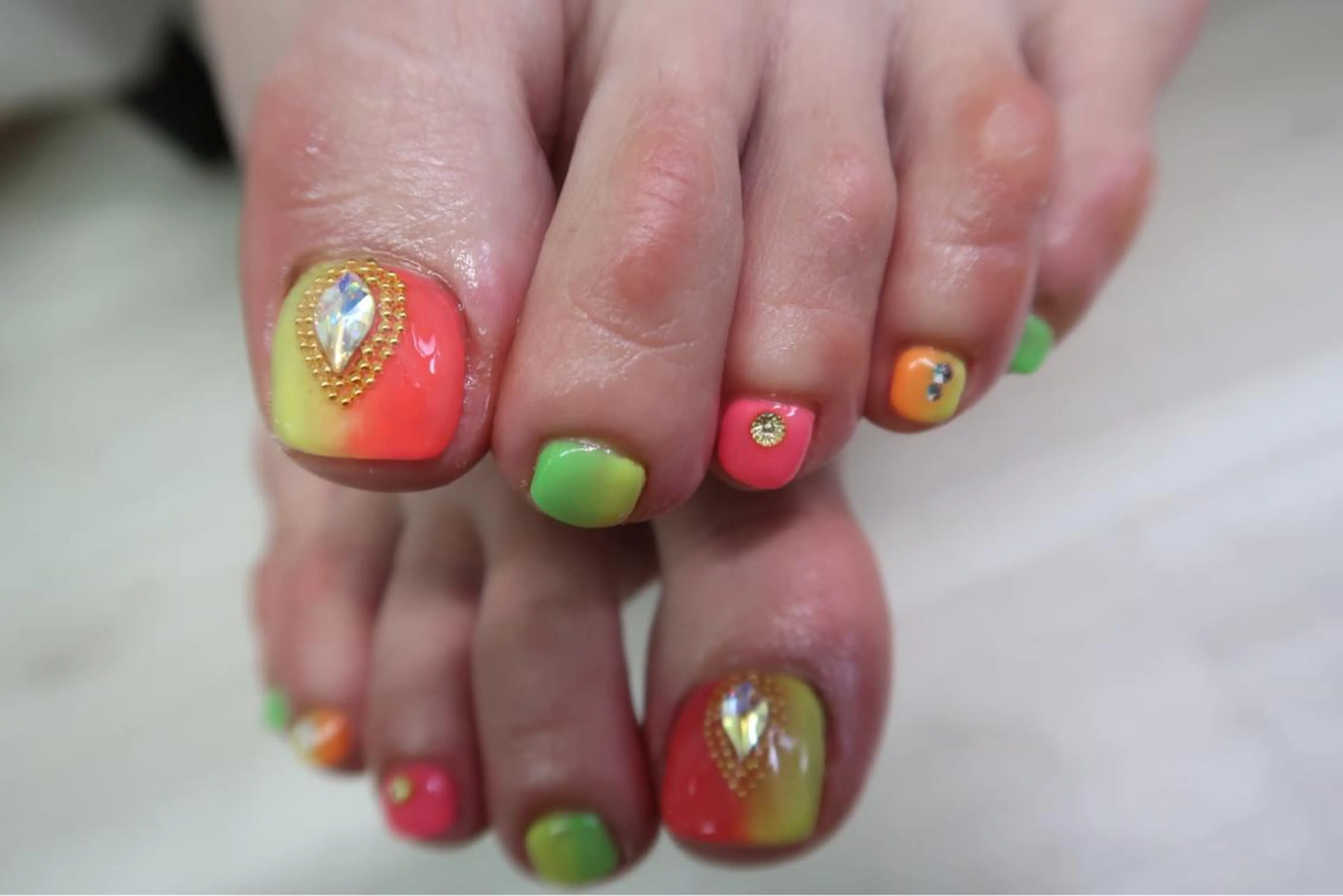 ネイル フットネイル Fielia momoのネイルデザイン