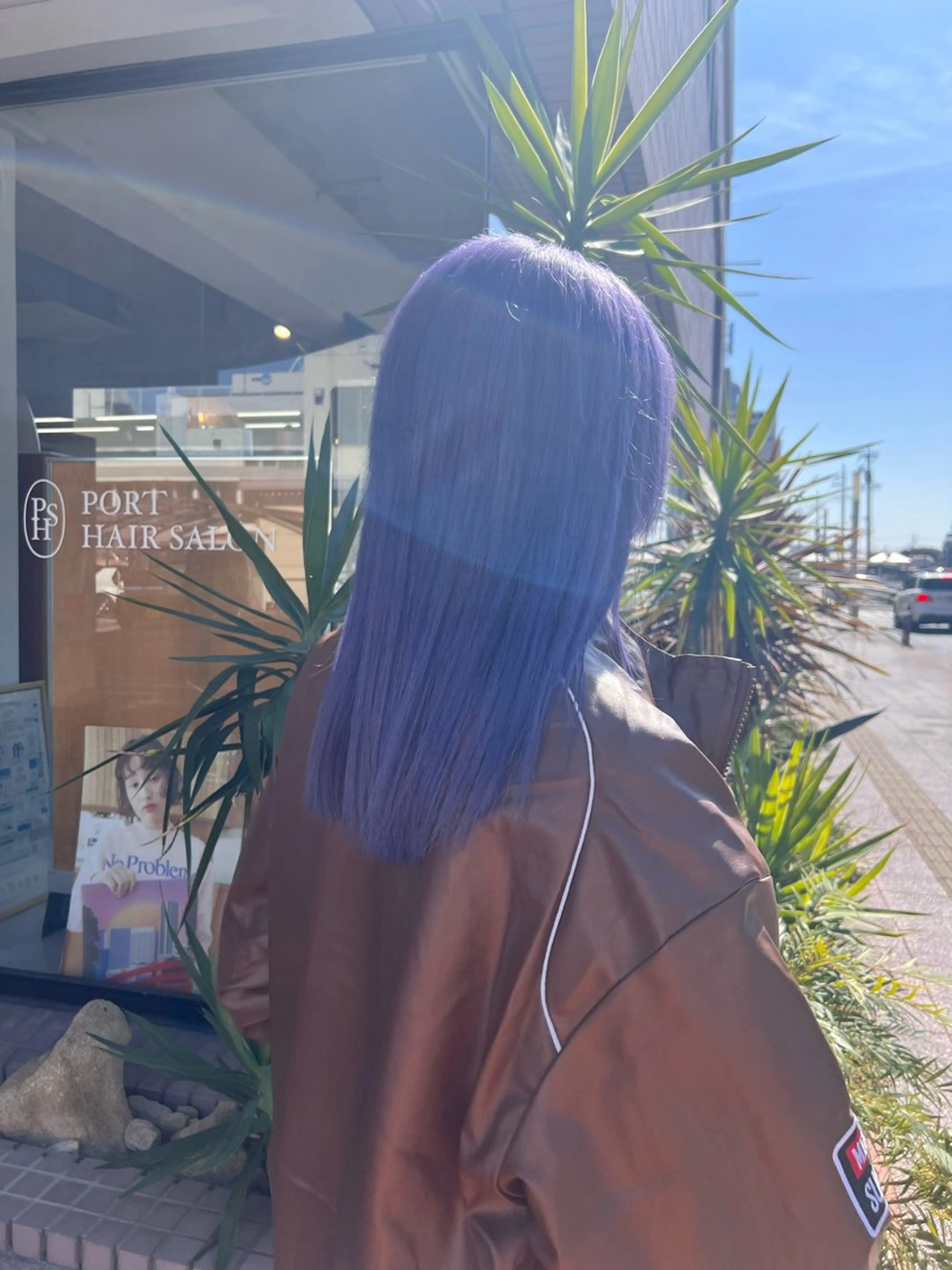 ロング ヘアカラー 石川 実咲のヘアスタイル