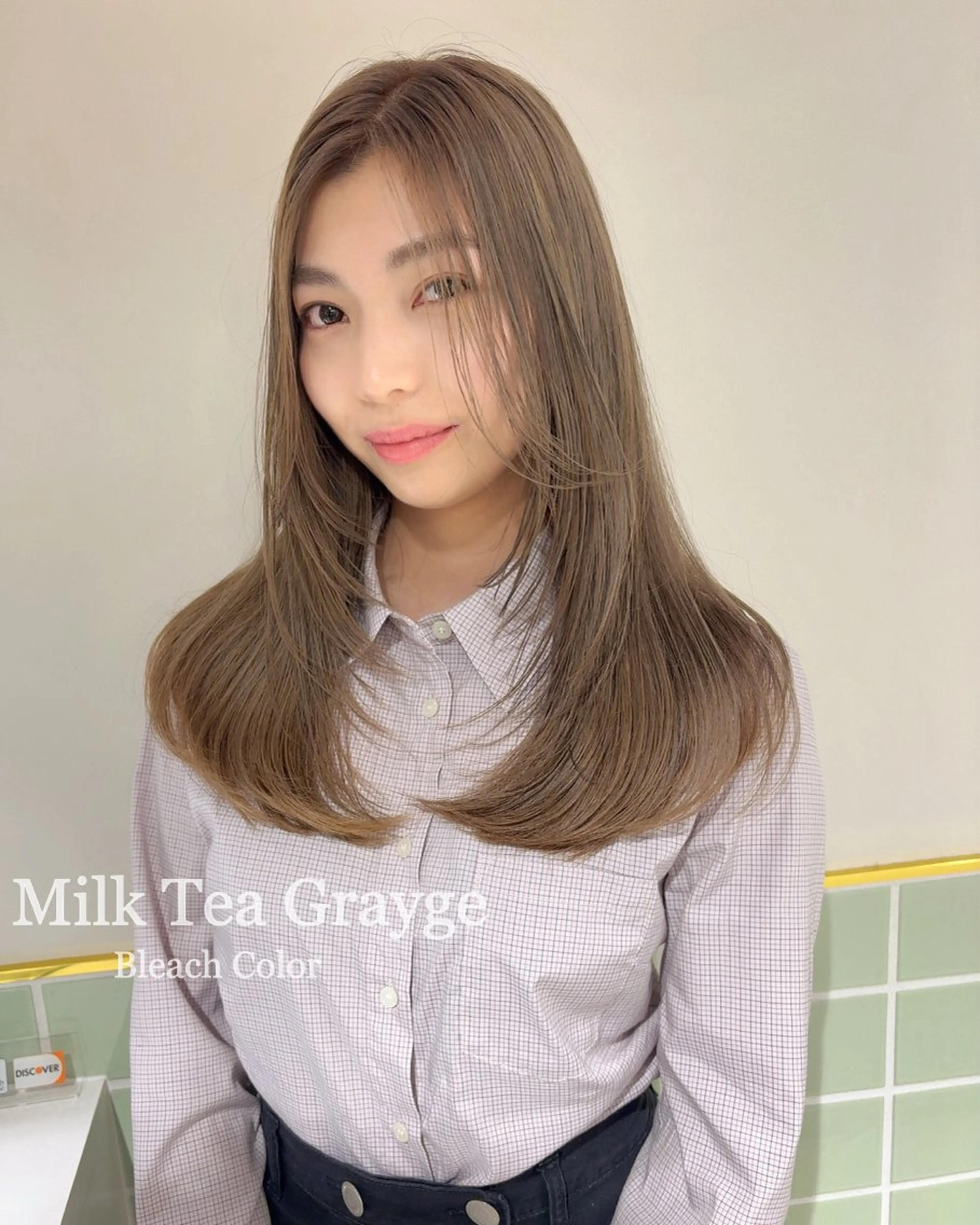 セミロング カラー ヘアアレンジ 透明感カラー くびれヘア 顔まわりレイヤー 顔周りカット 韓国風ヘア カット ヘアカラー トリートメント ヘッドスパ ヘアセット 二ヶ月綺麗が続く デザイン/星野六三四のヘアスタイル