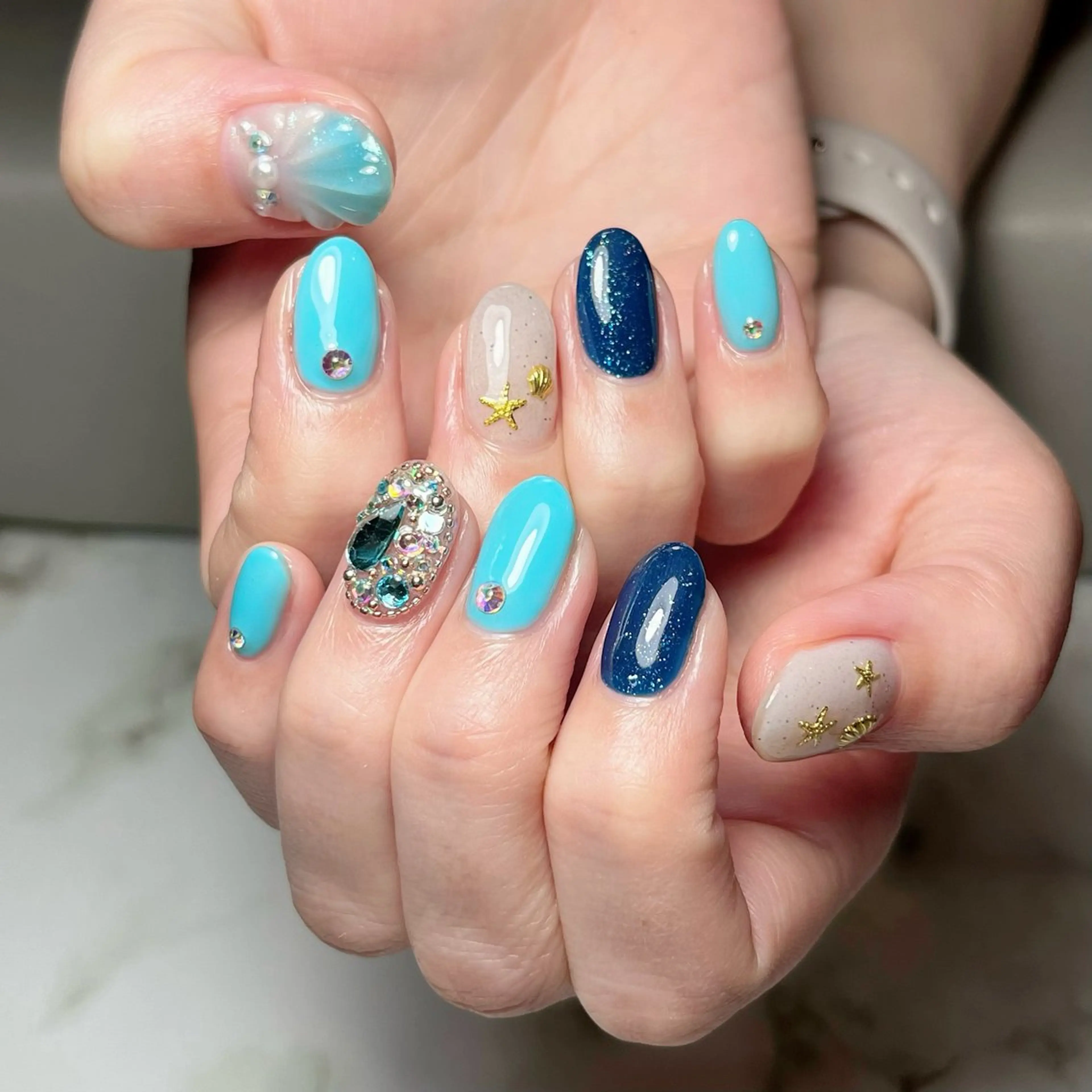 ネイル RuxuryNail ／RiAnnaのネイルデザイン