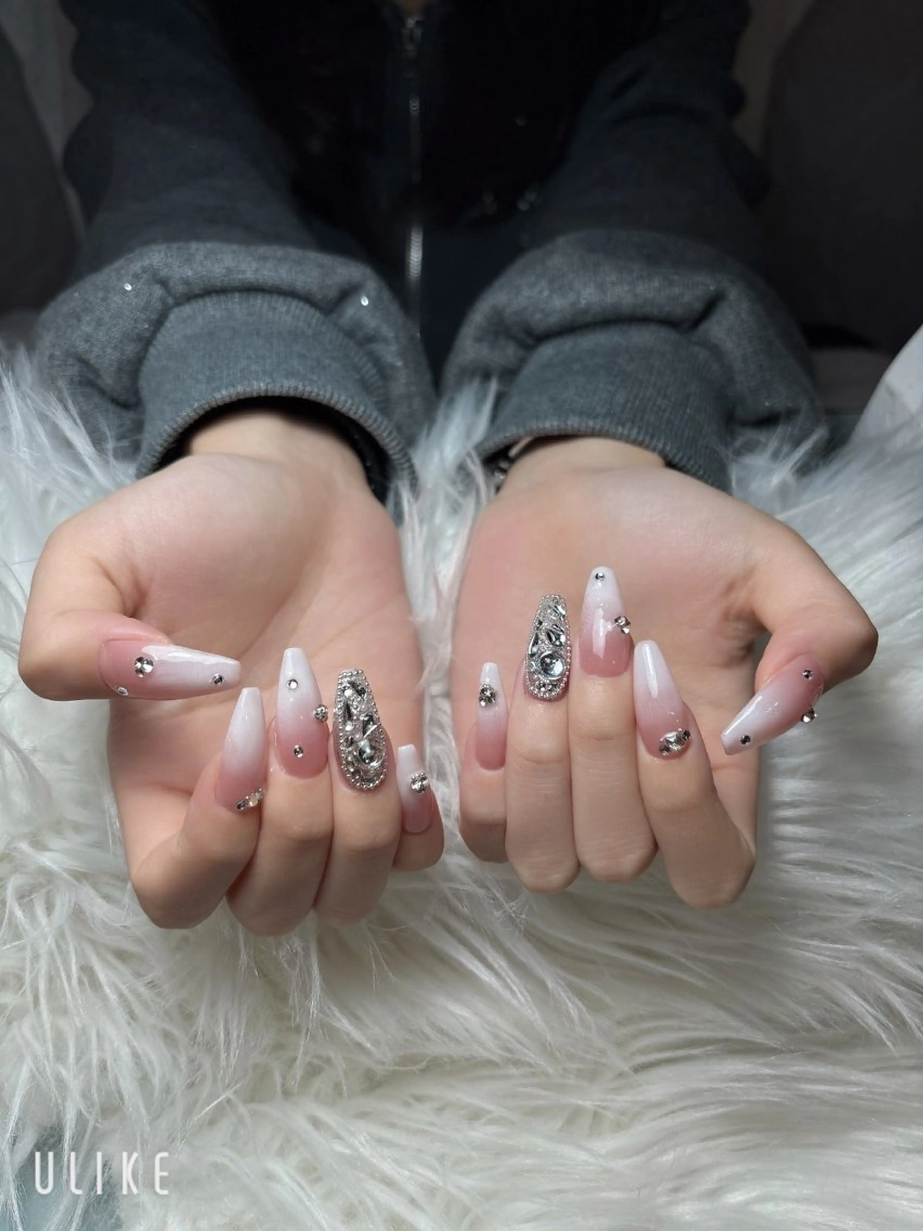 ネイル ハンドネイル ハンドケア Hi Beauty 渋谷(ネイル、ハイパーナイフ6、脂肪れいきゃく、マッサージ＆エステサロン)所属・Hi beauty 渋谷のネイルデザイン