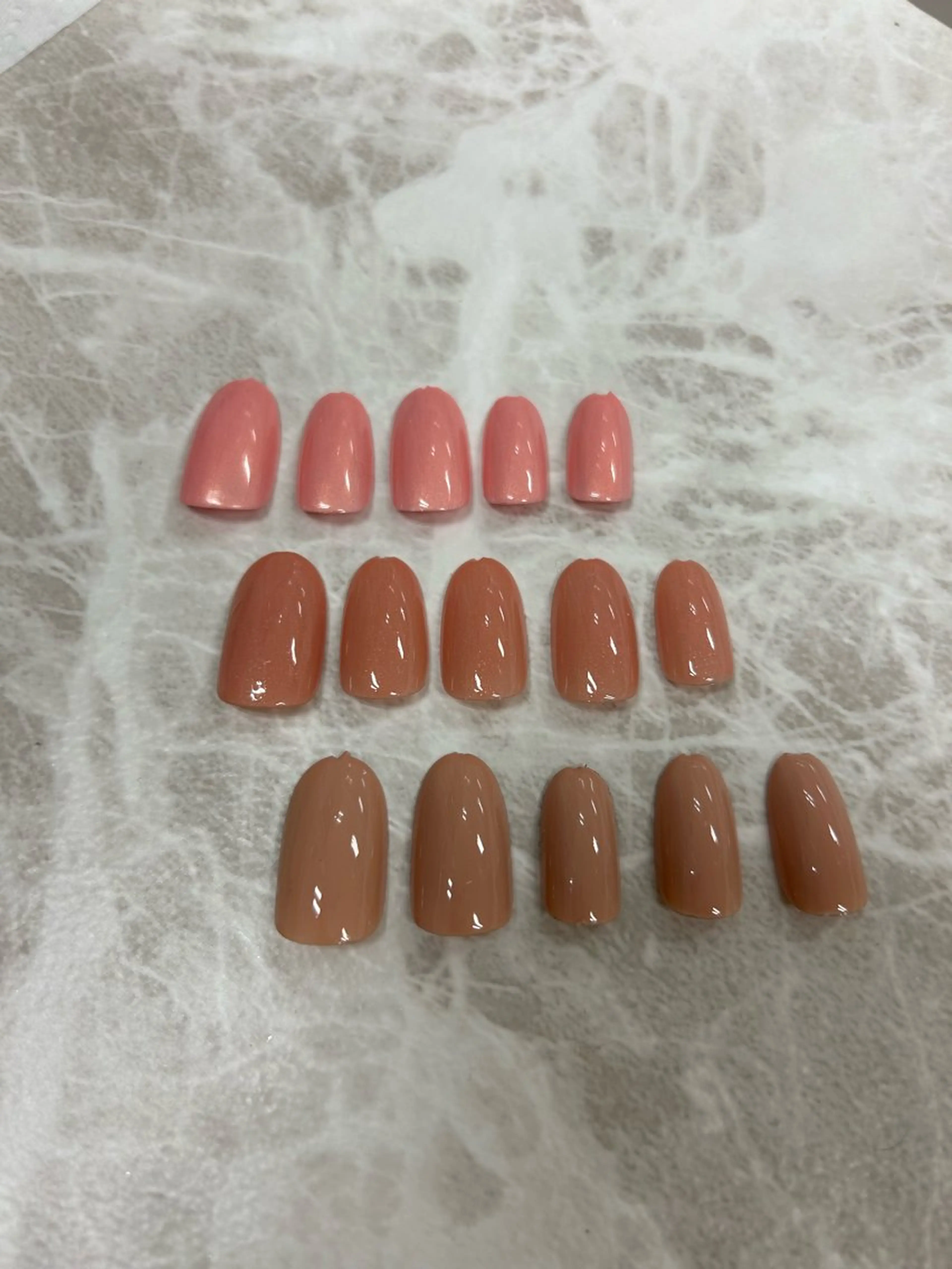 ネイル ネイルサロンエーナイン千歳所属・伊藤 姫花のネイルデザイン