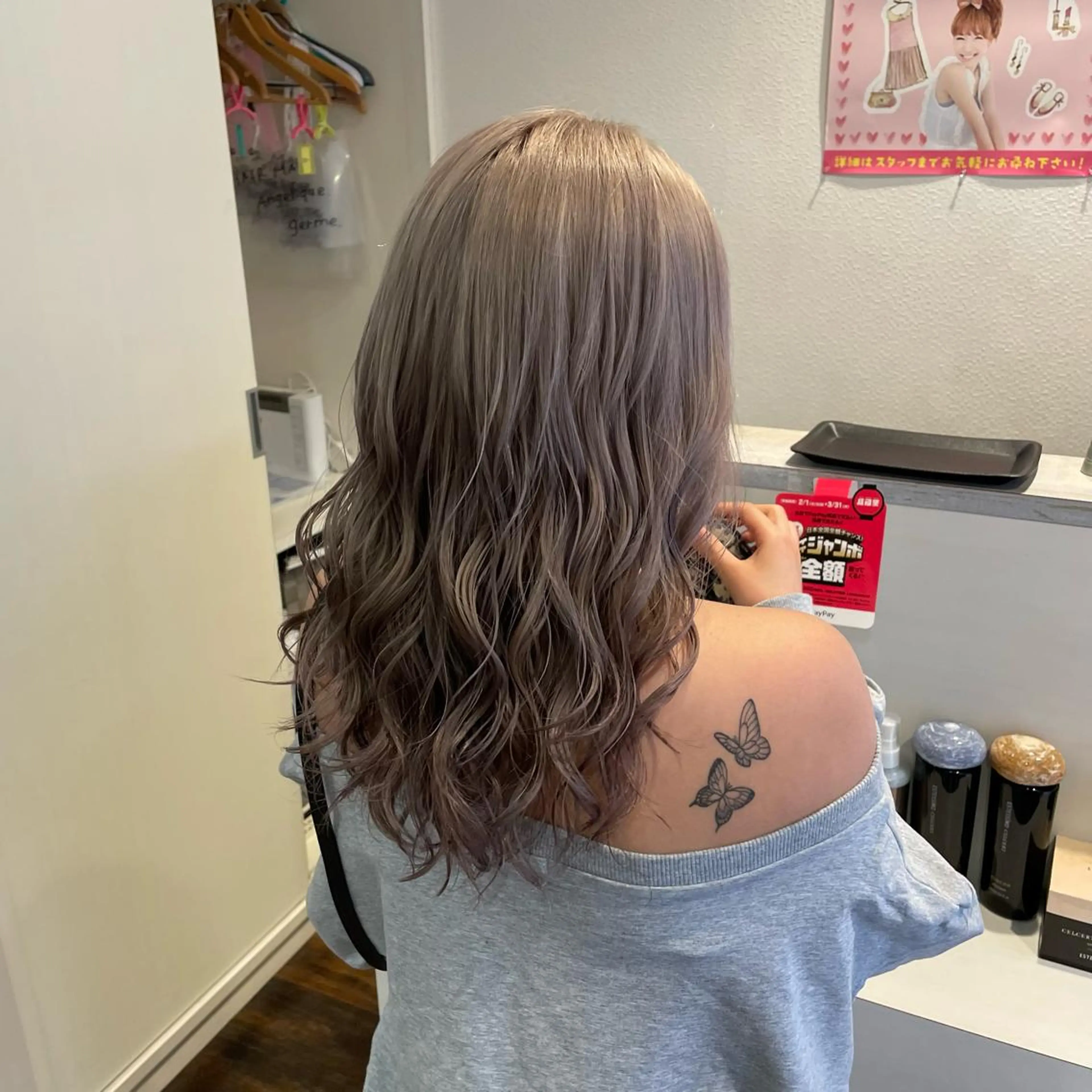 セミロング カラー ベージュカラー レイヤーカット カット ヘアカラー Wataru 髪質改善カラー💎のヘアスタイル