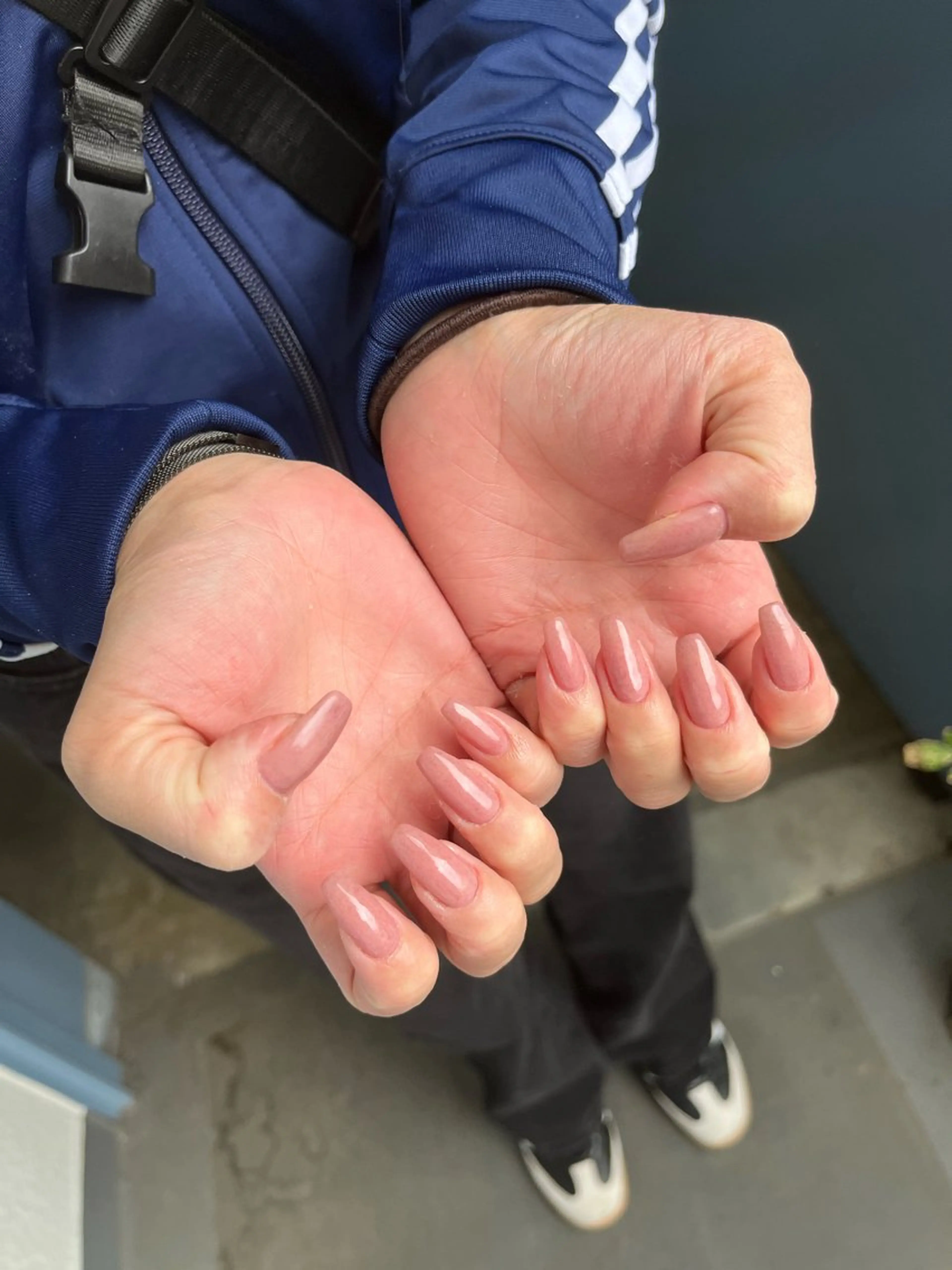 ネイル オーロラネイル フットネイル フレンチネイル ジェルネイル 韓国ネイル ハンドネイル kiki nail たまプラーザのネイルデザイン