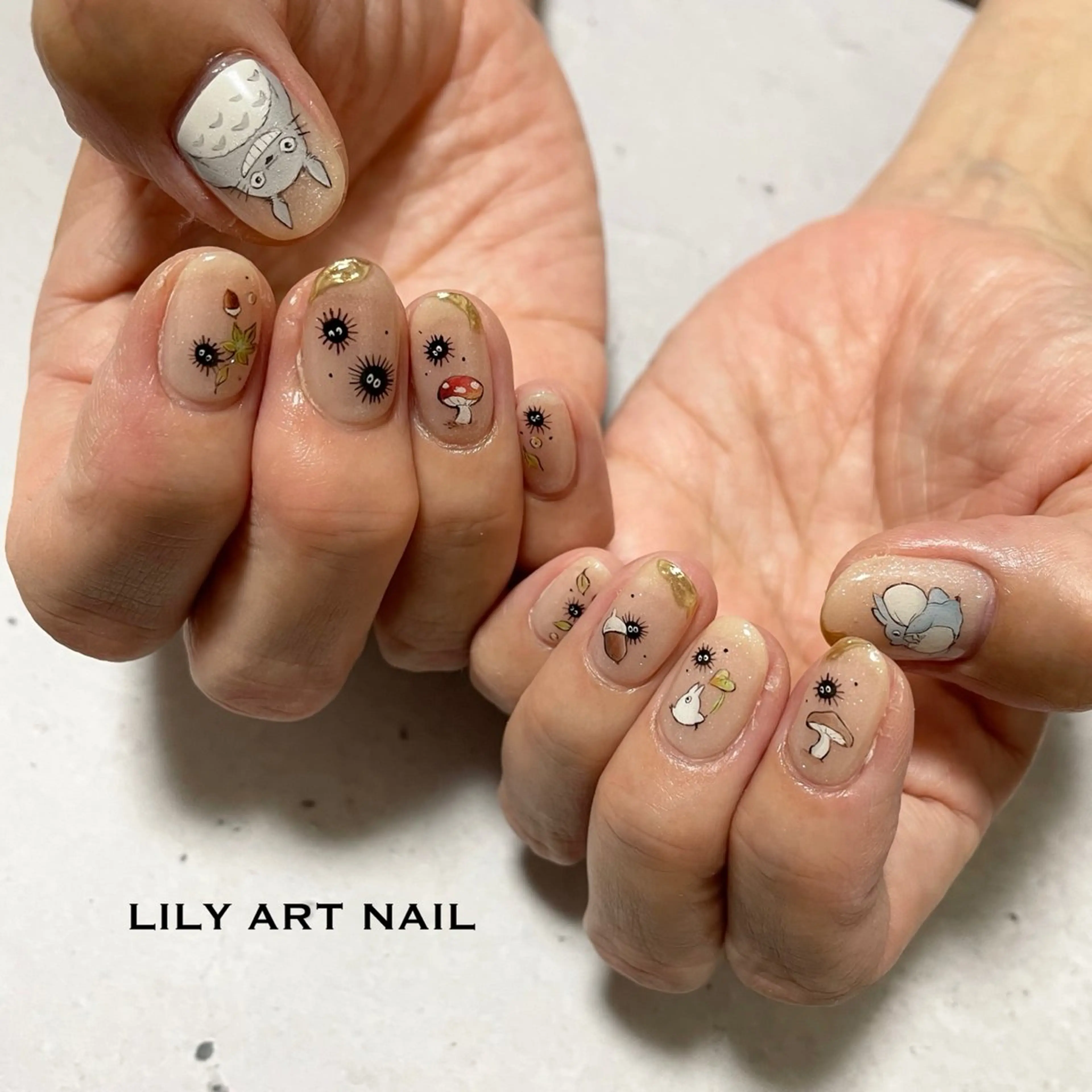 ネイル LILY  ART NAILのネイルデザイン