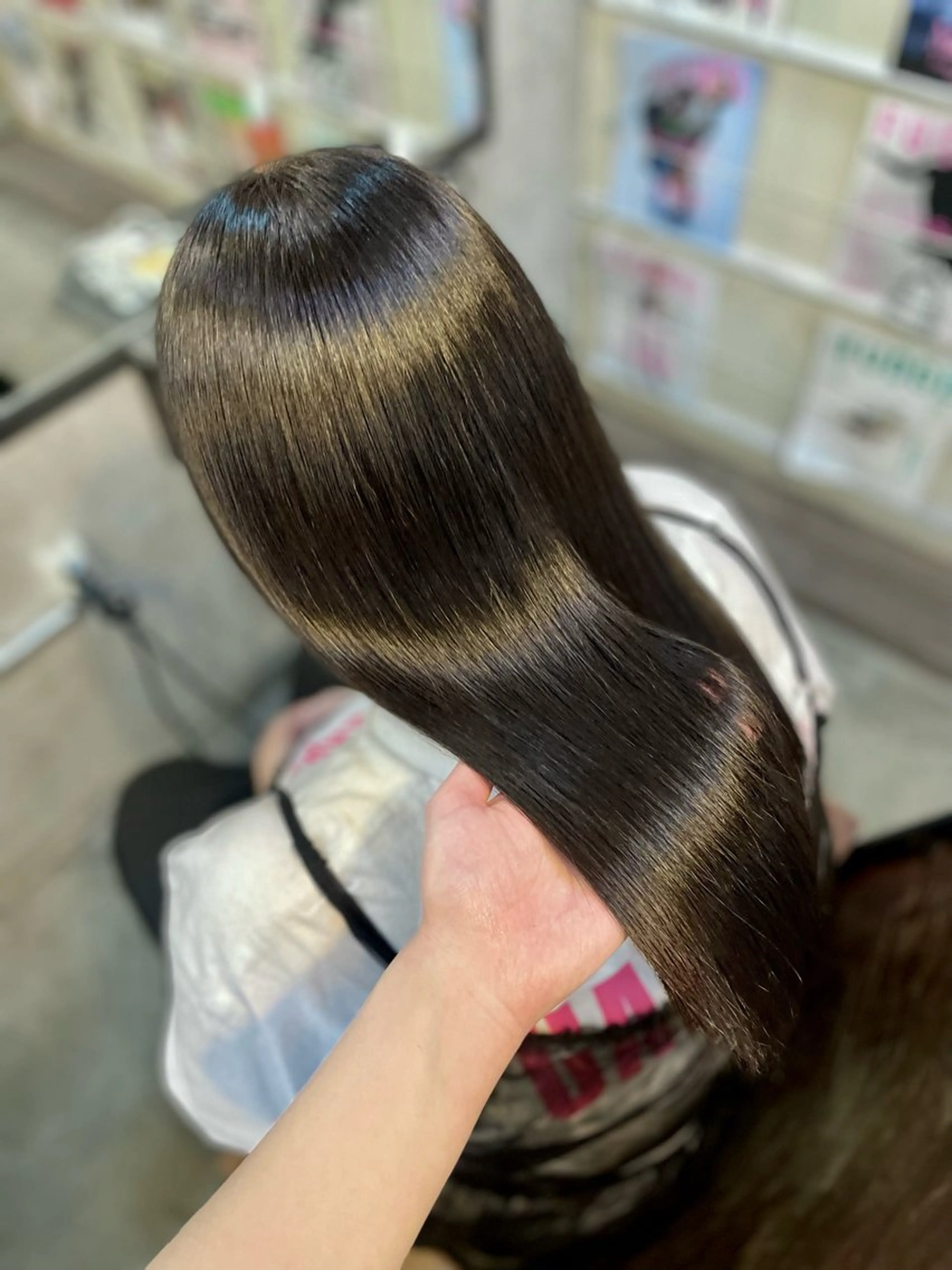 セミロング カラー キッズ ヘアカラー トリートメント 艶髪/ハイトーン /masami🩵のヘアスタイル