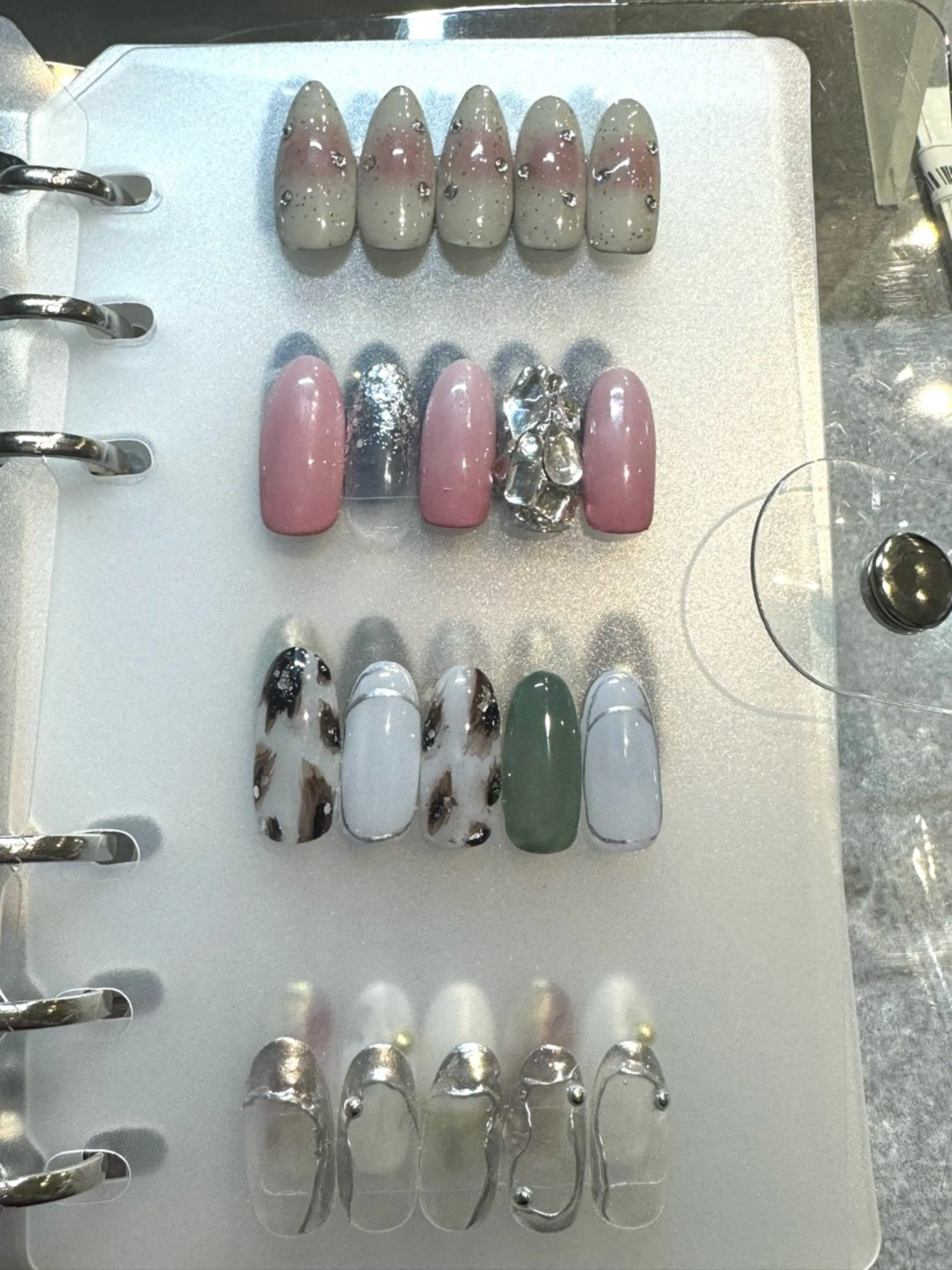 ネイル ハンドネイル N. NATSUMIのネイルデザイン