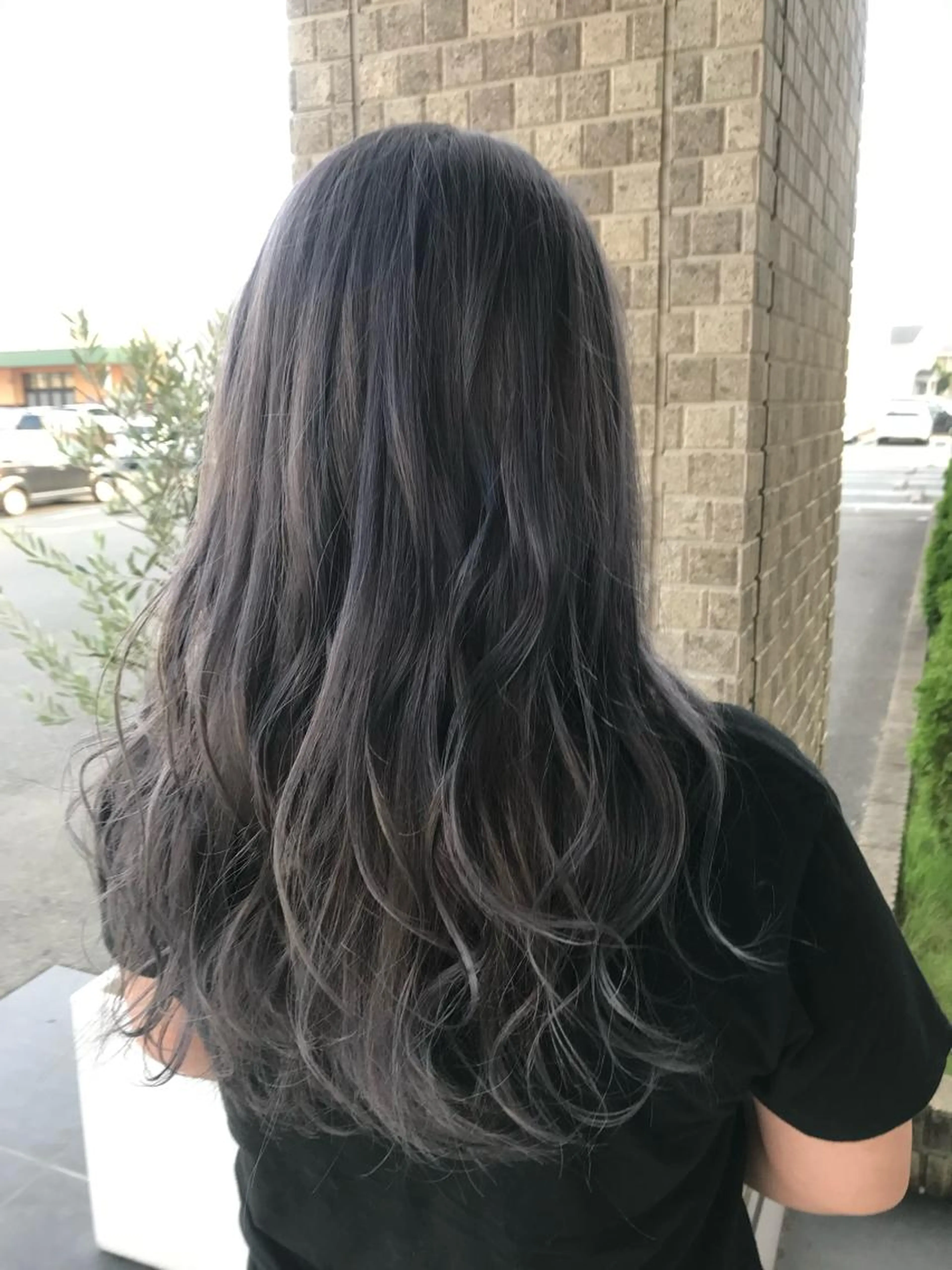 ダメージカット & ヘアカラー & トリートメントの写真