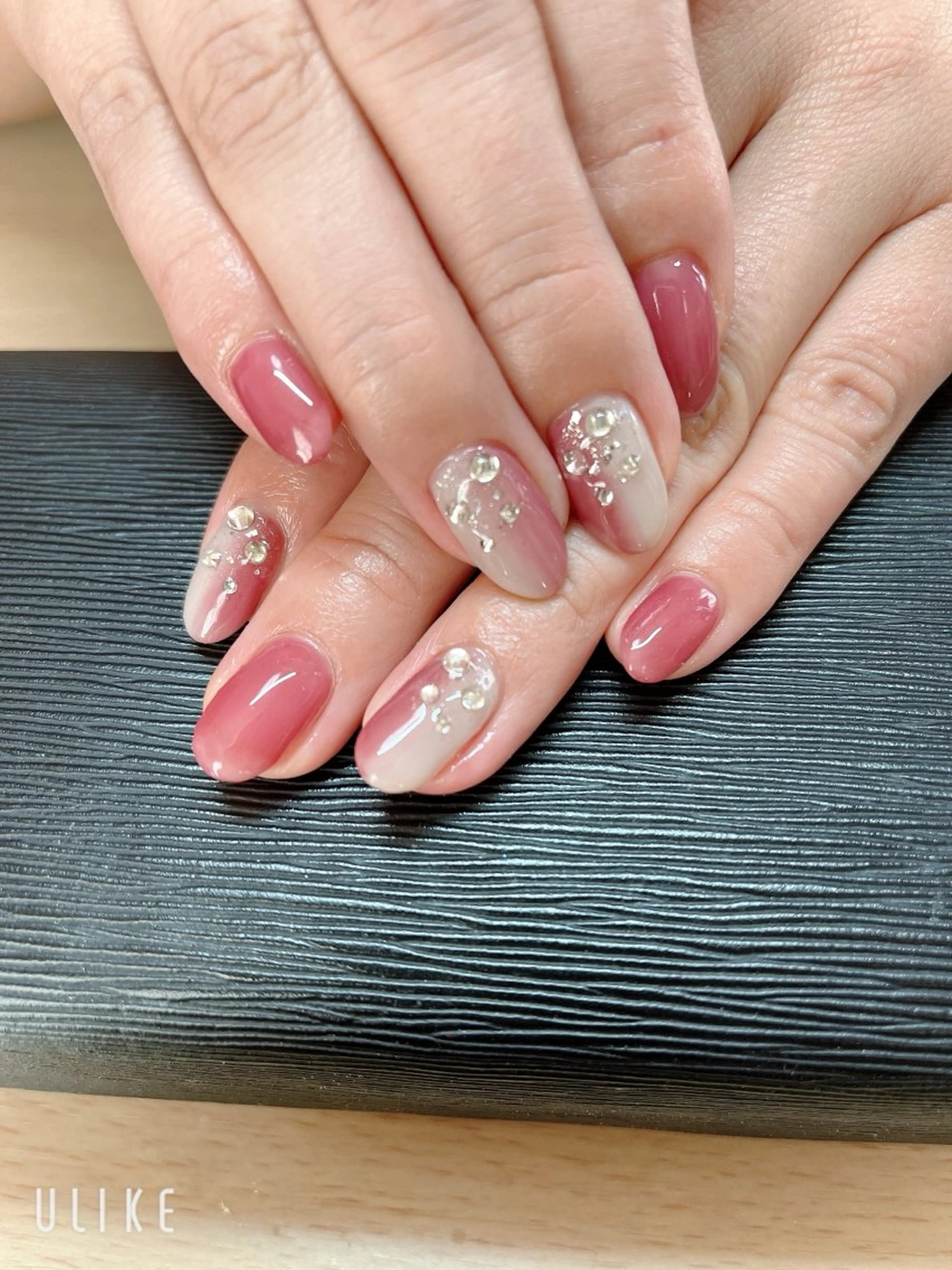 ネイル AISANCE -エゾンス-のネイルデザイン