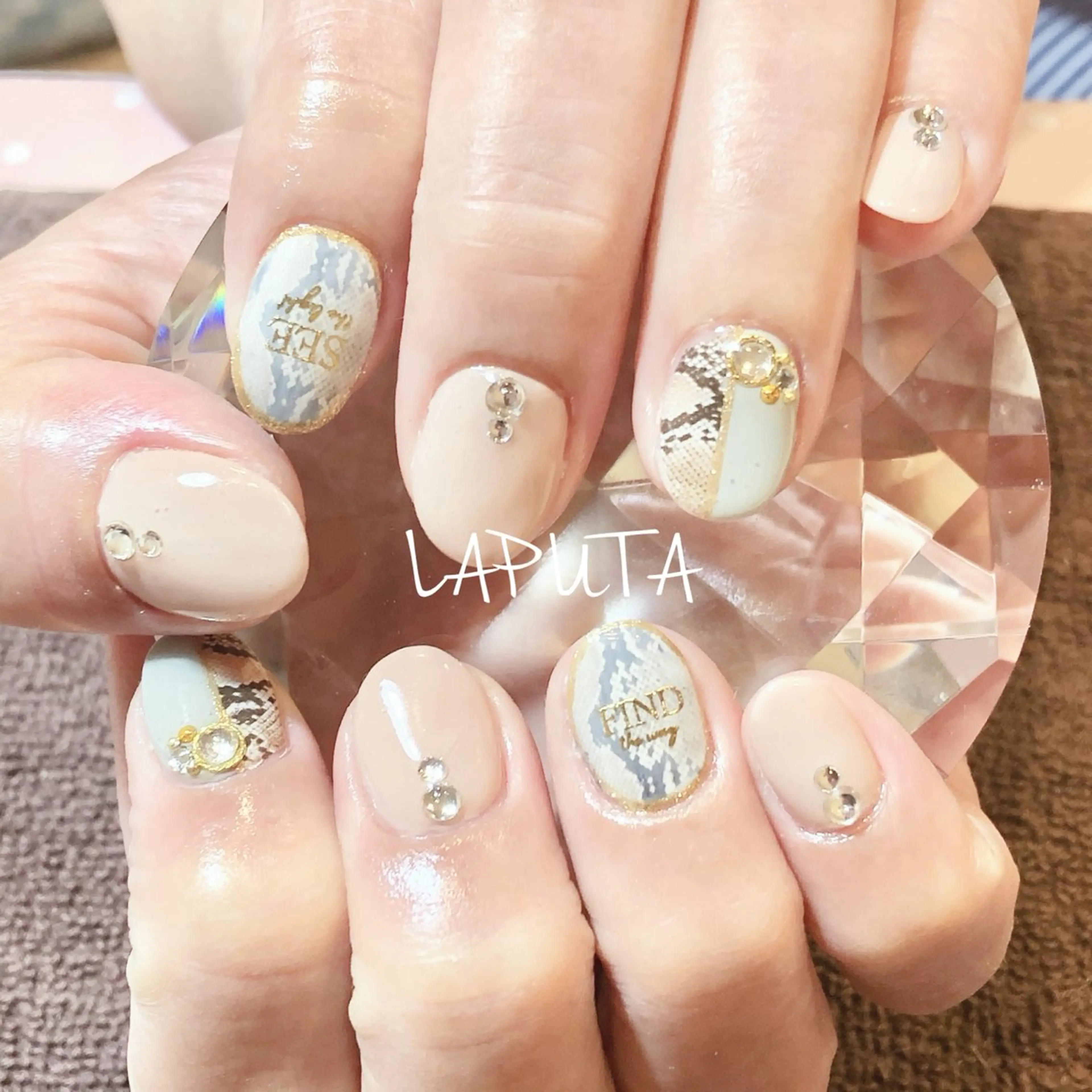 ネイル ハンドネイル ハンドケア LAPUTA nailのネイルデザイン
