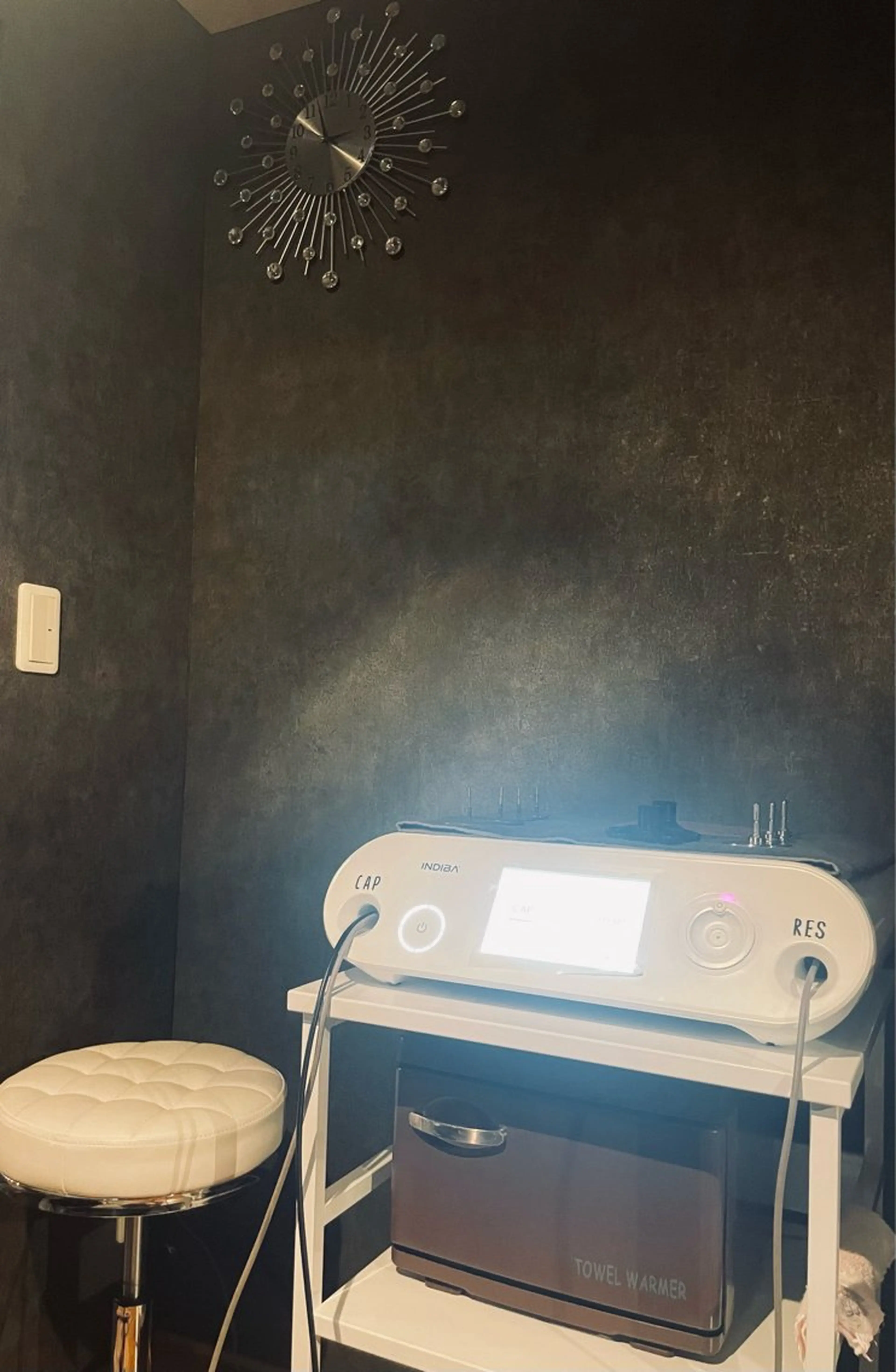 【スッキリ小顔】初回★インディバフェイシャル丸々30分6,600円→3,900円の写真