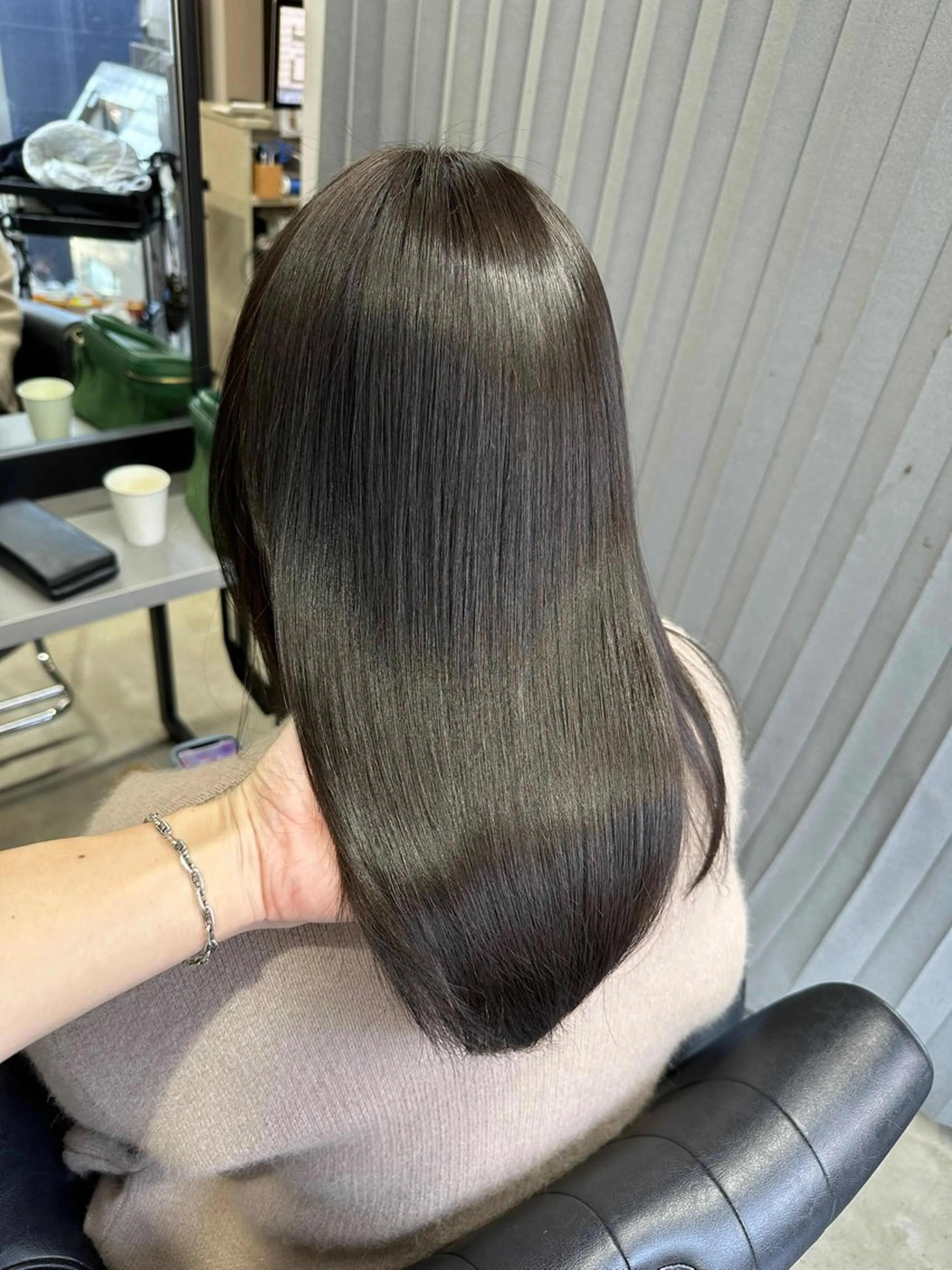 【⭐️美髪矯正⭐️】韓国風カット＋縮毛矯正＋上質ケア5step選べるトリートメント✨の写真