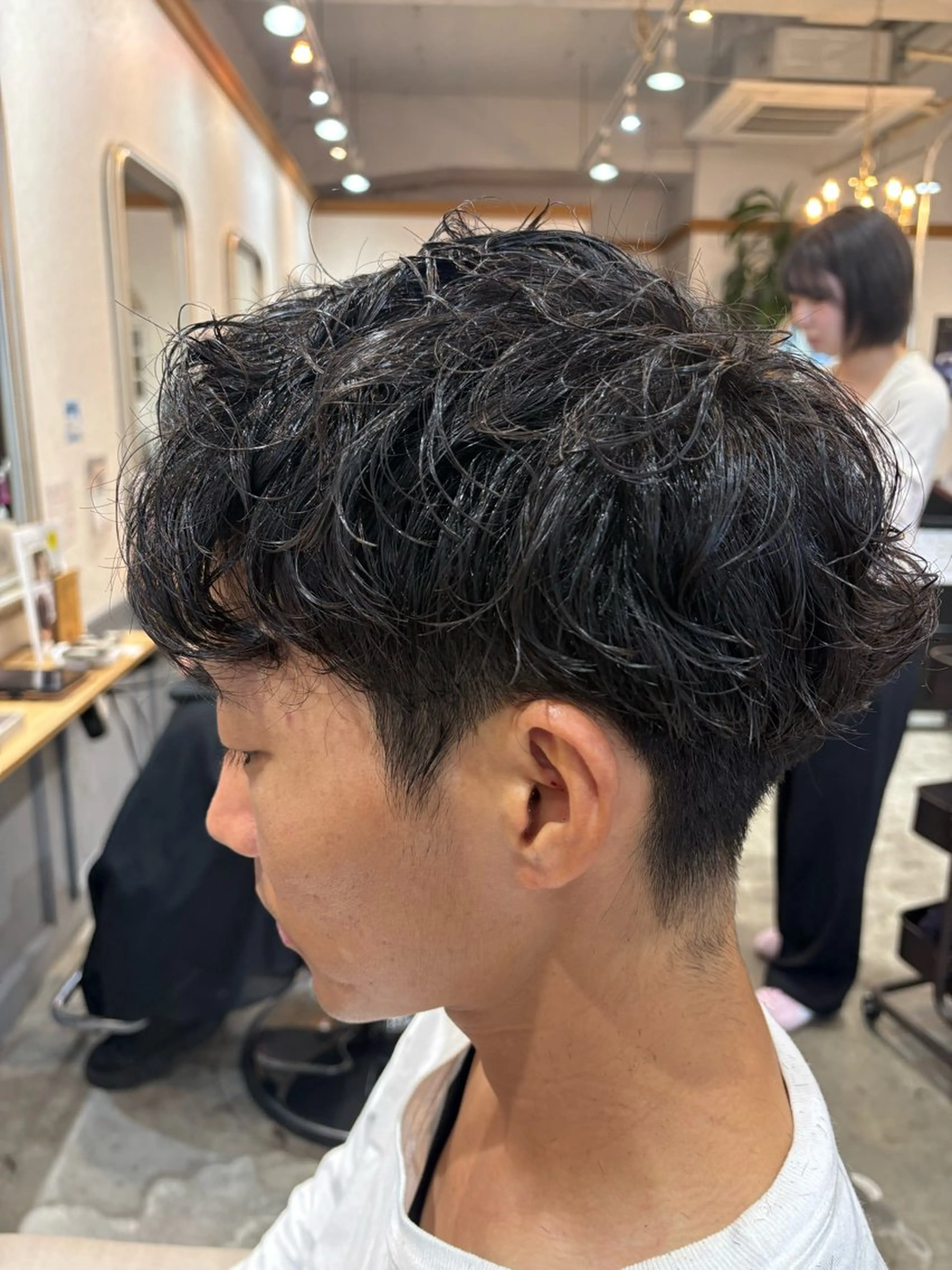 ⭐️メンズカット➕パーマ⭐️ツイスト、スパイラルの場合プラス1100円の写真