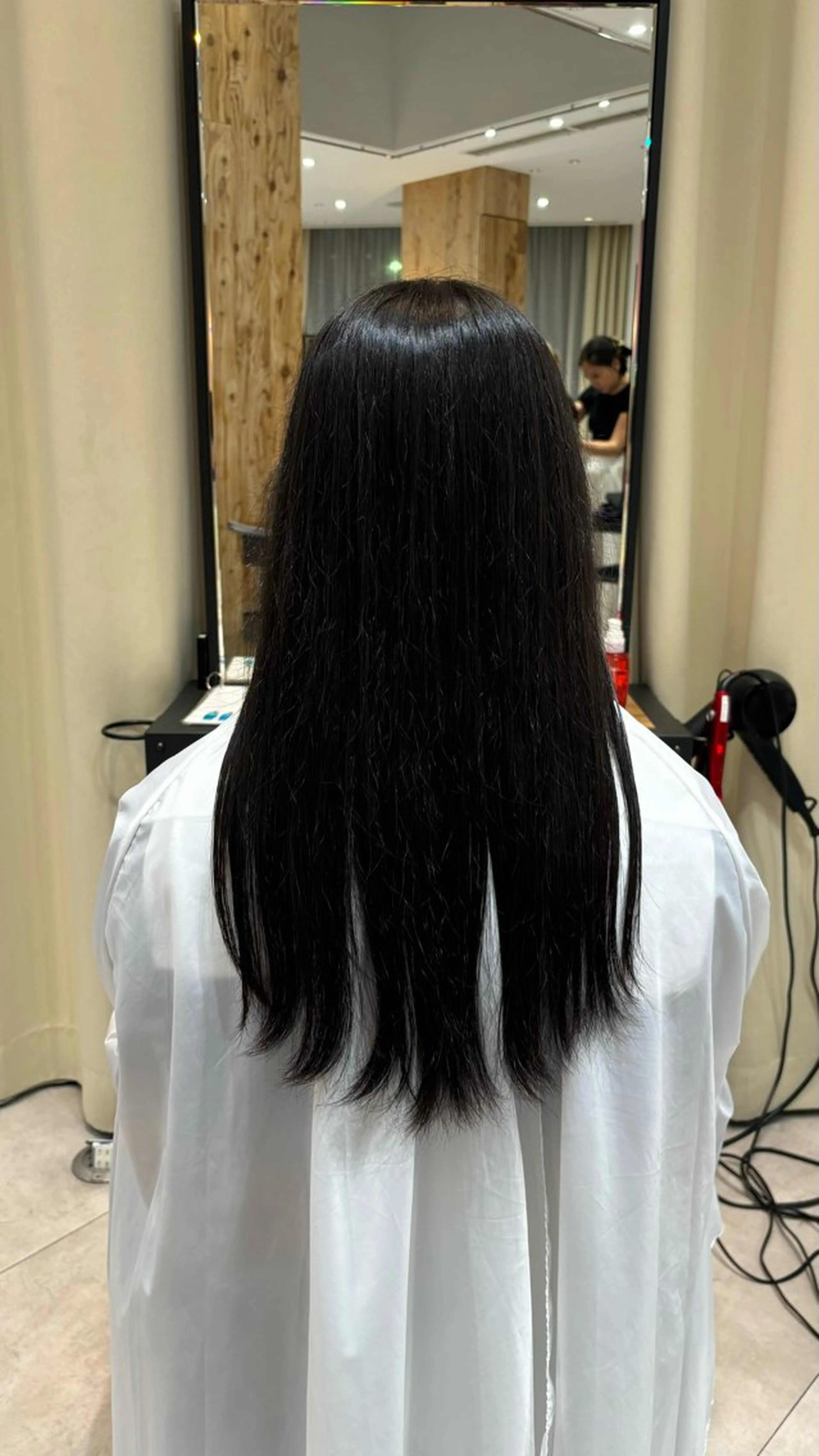 ロング view osaka ♡なみね♡のヘアスタイル