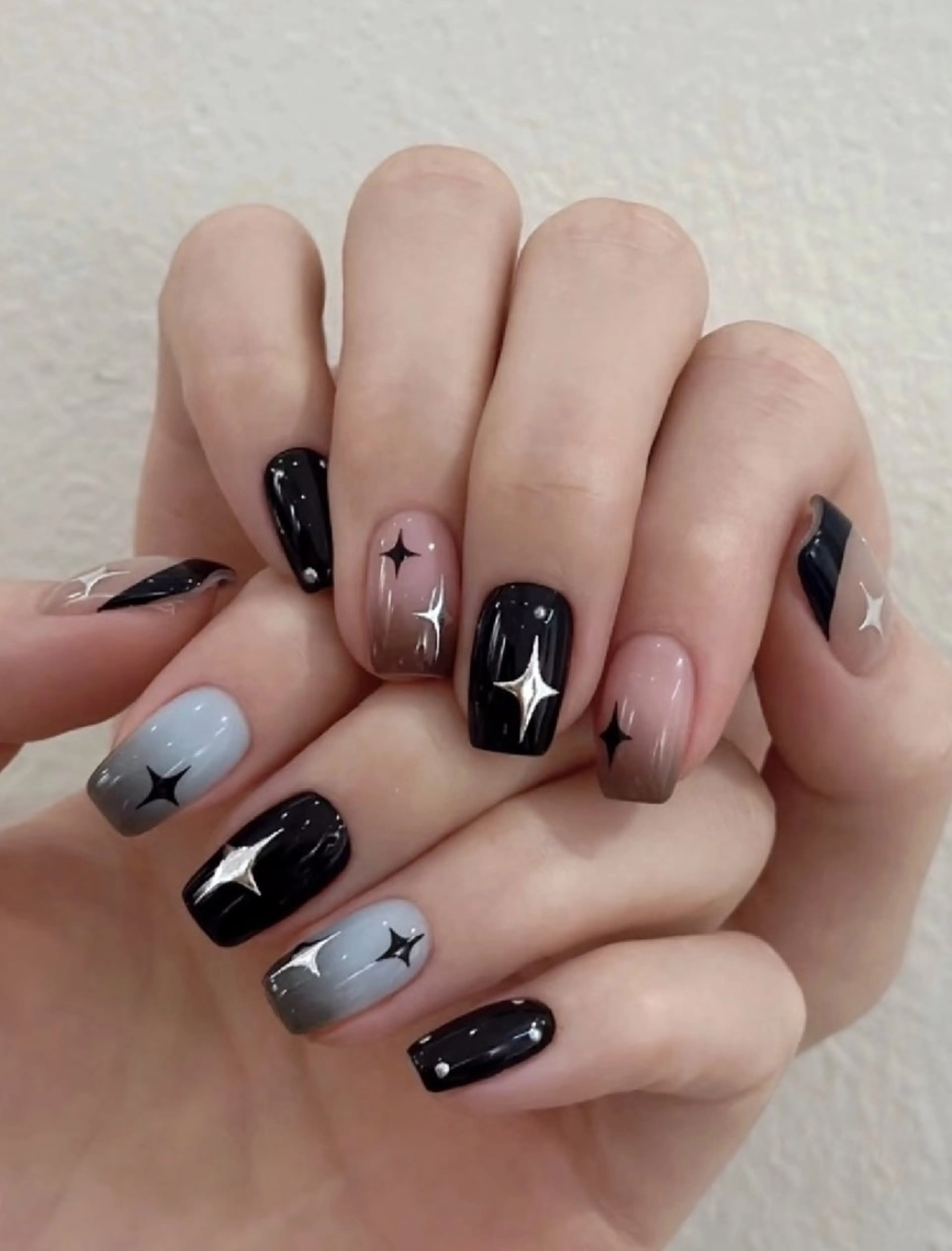 ネイル ハンドネイル パラジェル＆フィルイン取り扱いサロンSol Nail所属・Sol Nail ミネのネイルデザイン