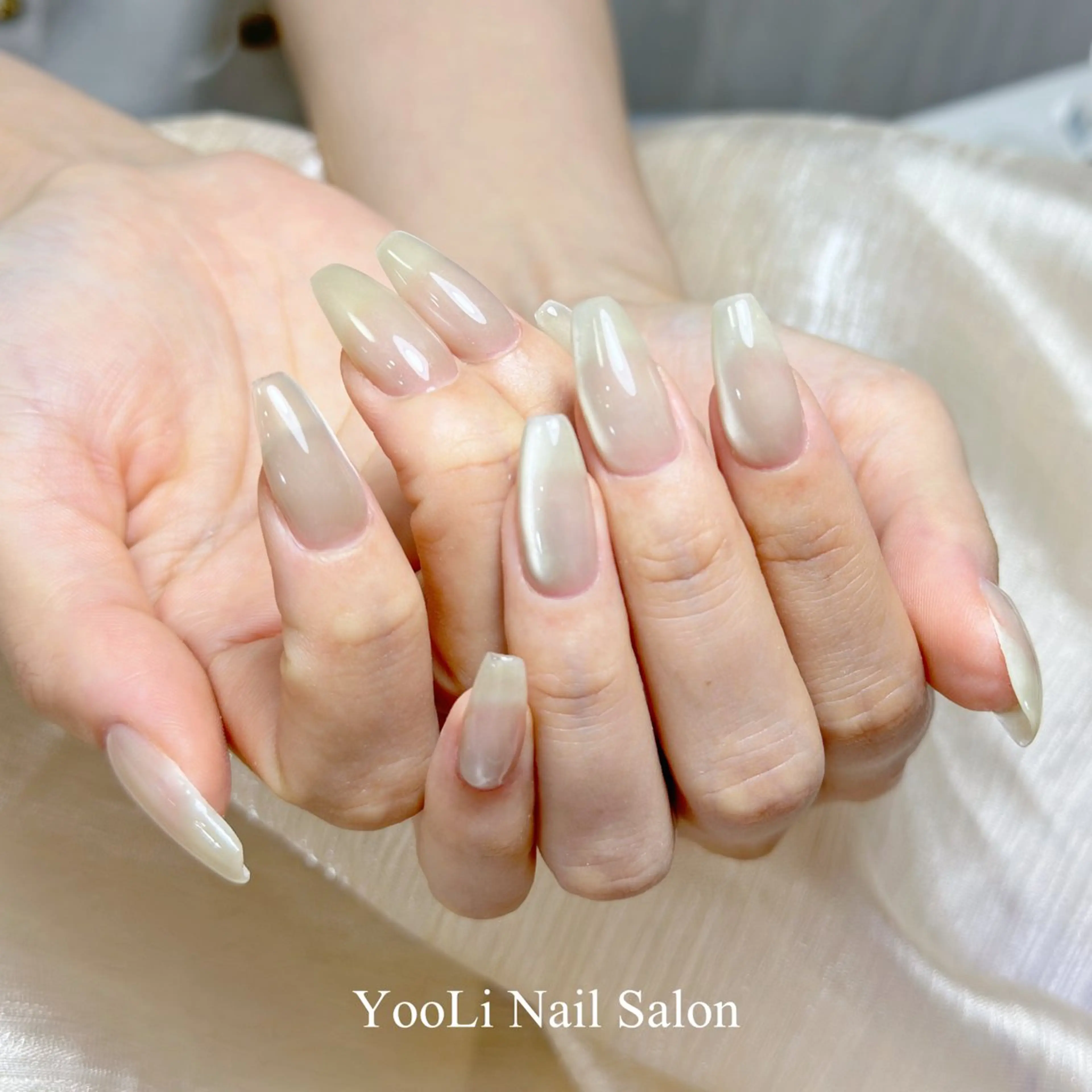 ネイル オーロラネイル チークネイル フレンチネイル ガラスフレンチ グラデーション 🎀 あやのネイルデザイン