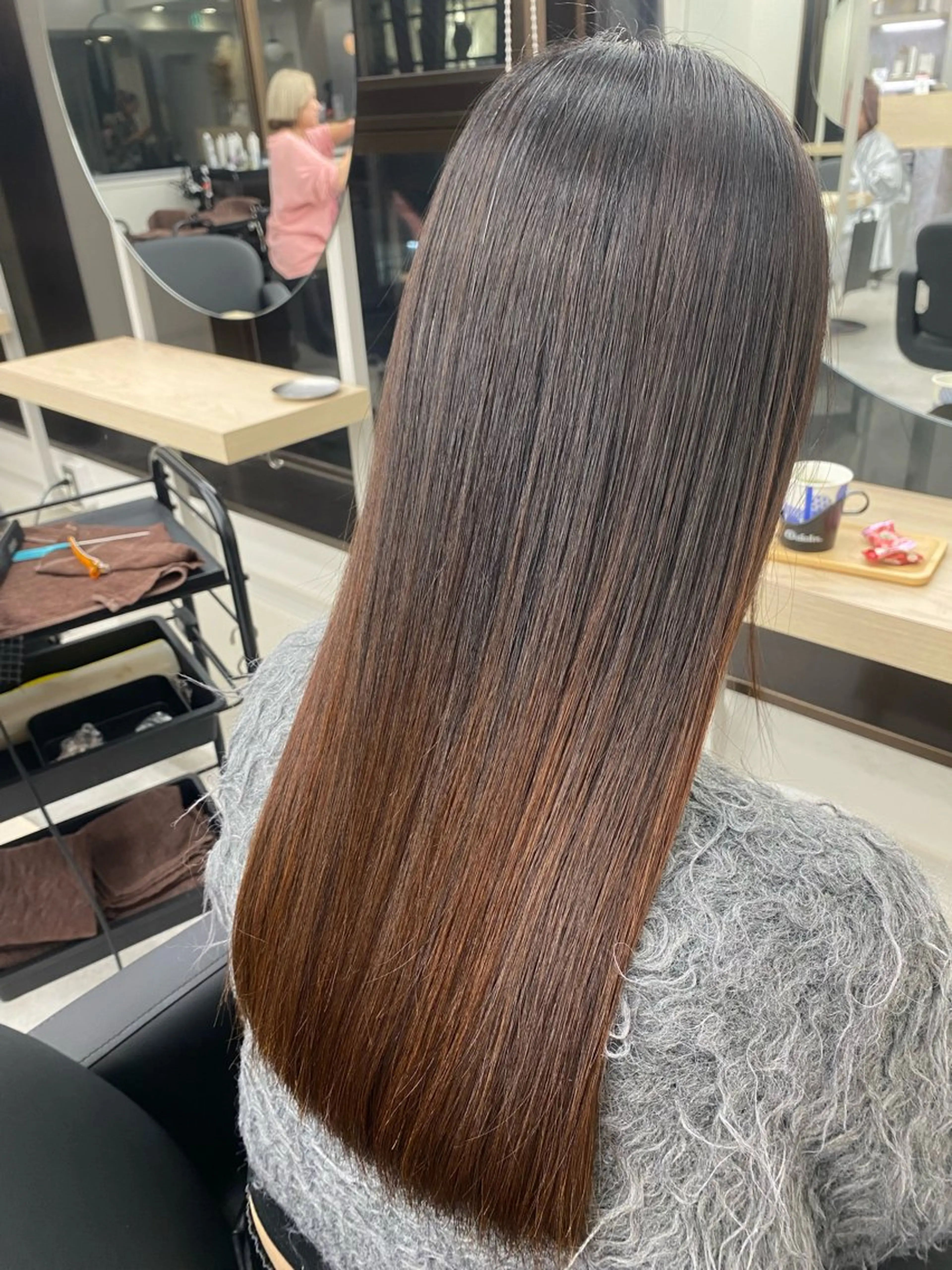 縮毛矯正 EIGHT's札幌 AiRIのヘアスタイル