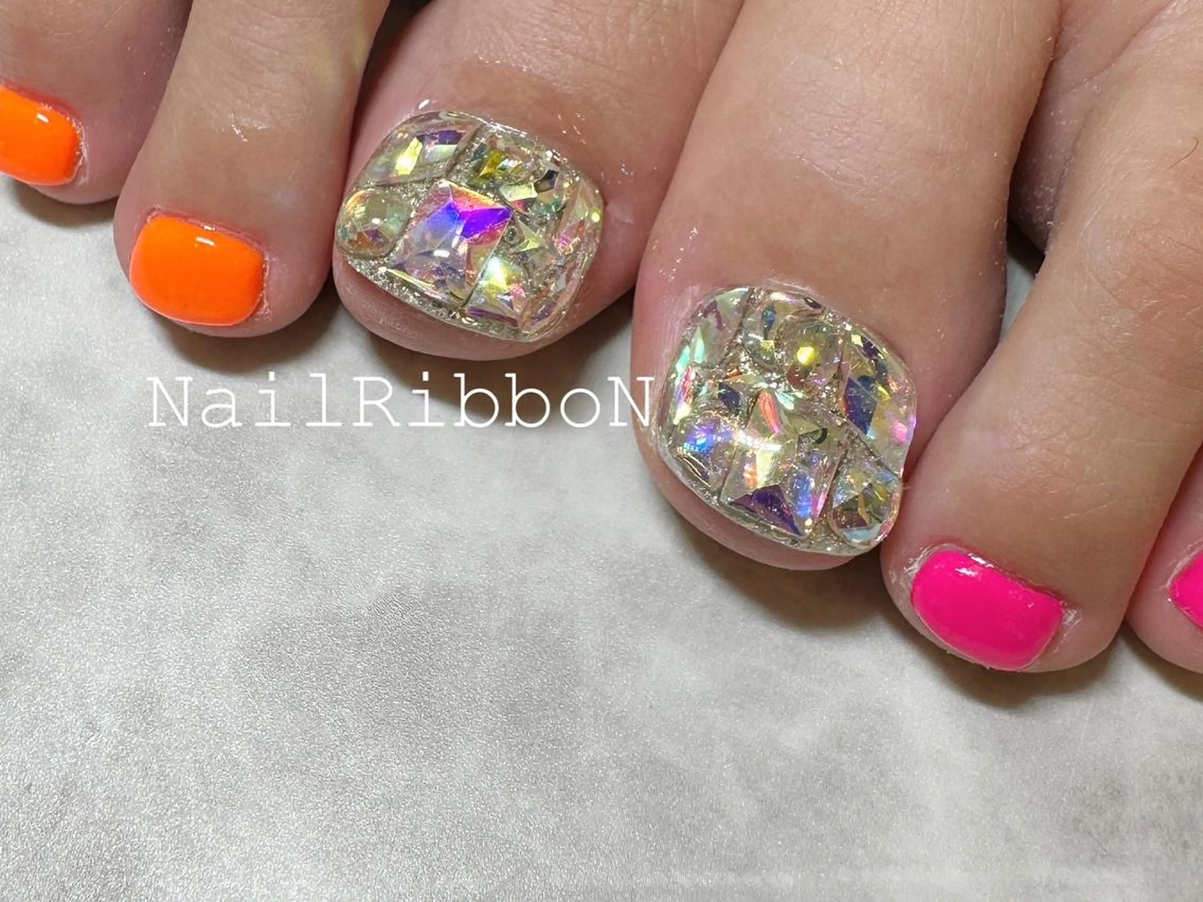 ネイル ネイルリボン 伊藤のネイルデザイン