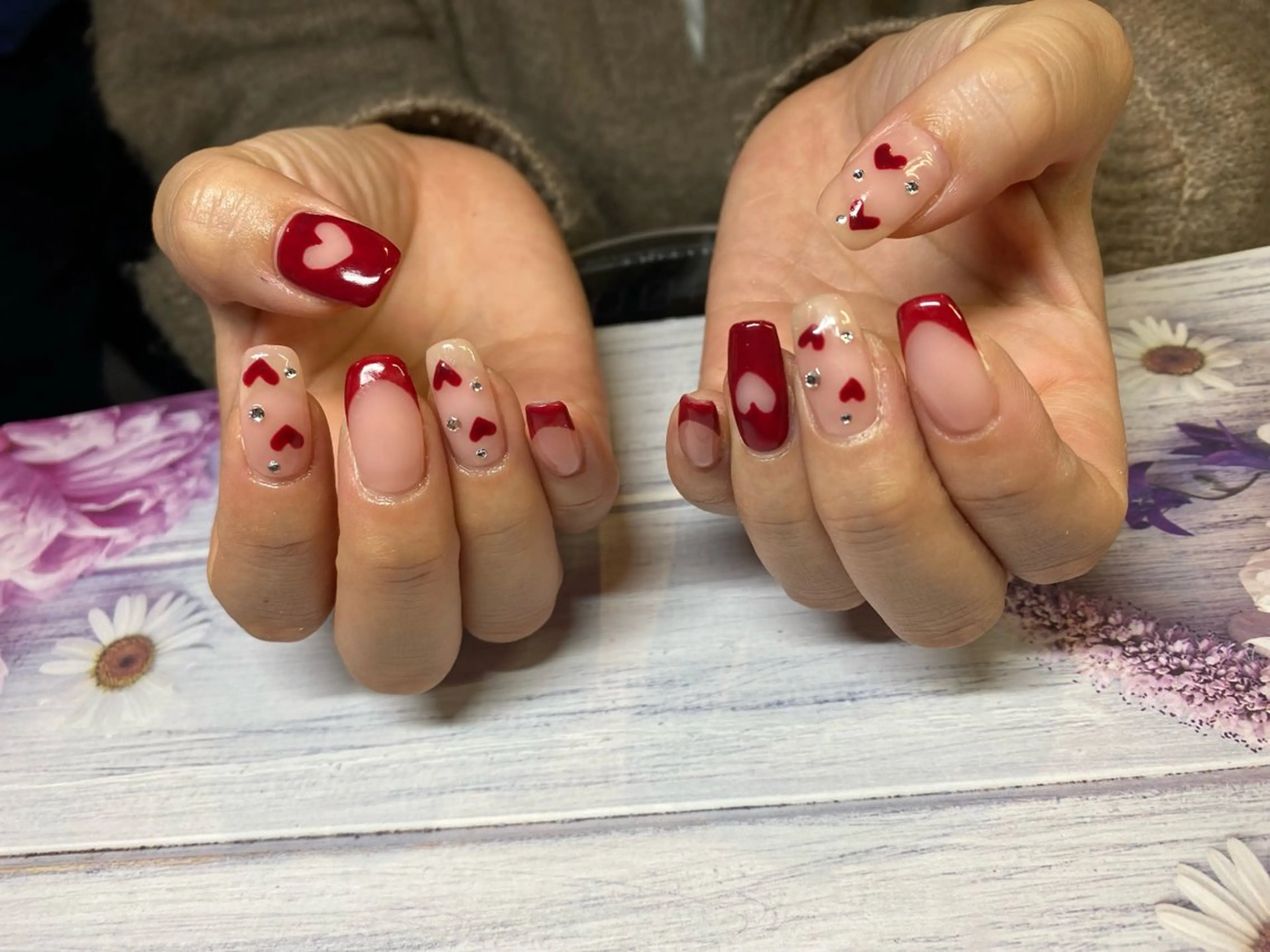 ネイル 持ち込み R.I所属・R.I みちのネイルデザイン