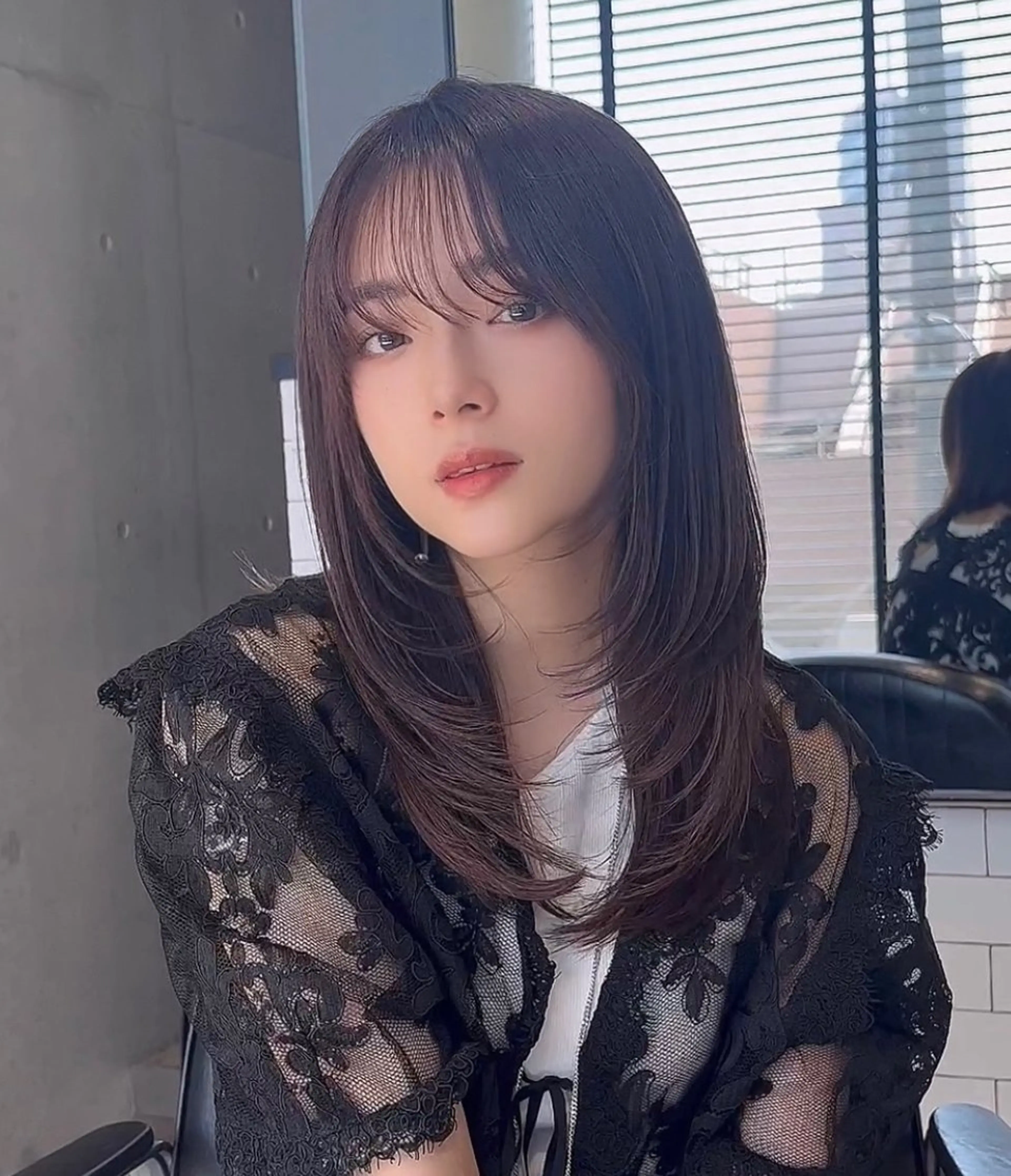 セミロング カラー カット ヘアカラー トリートメント 🌫️大人韓国ヘア 🌫️naoyaのヘアスタイル