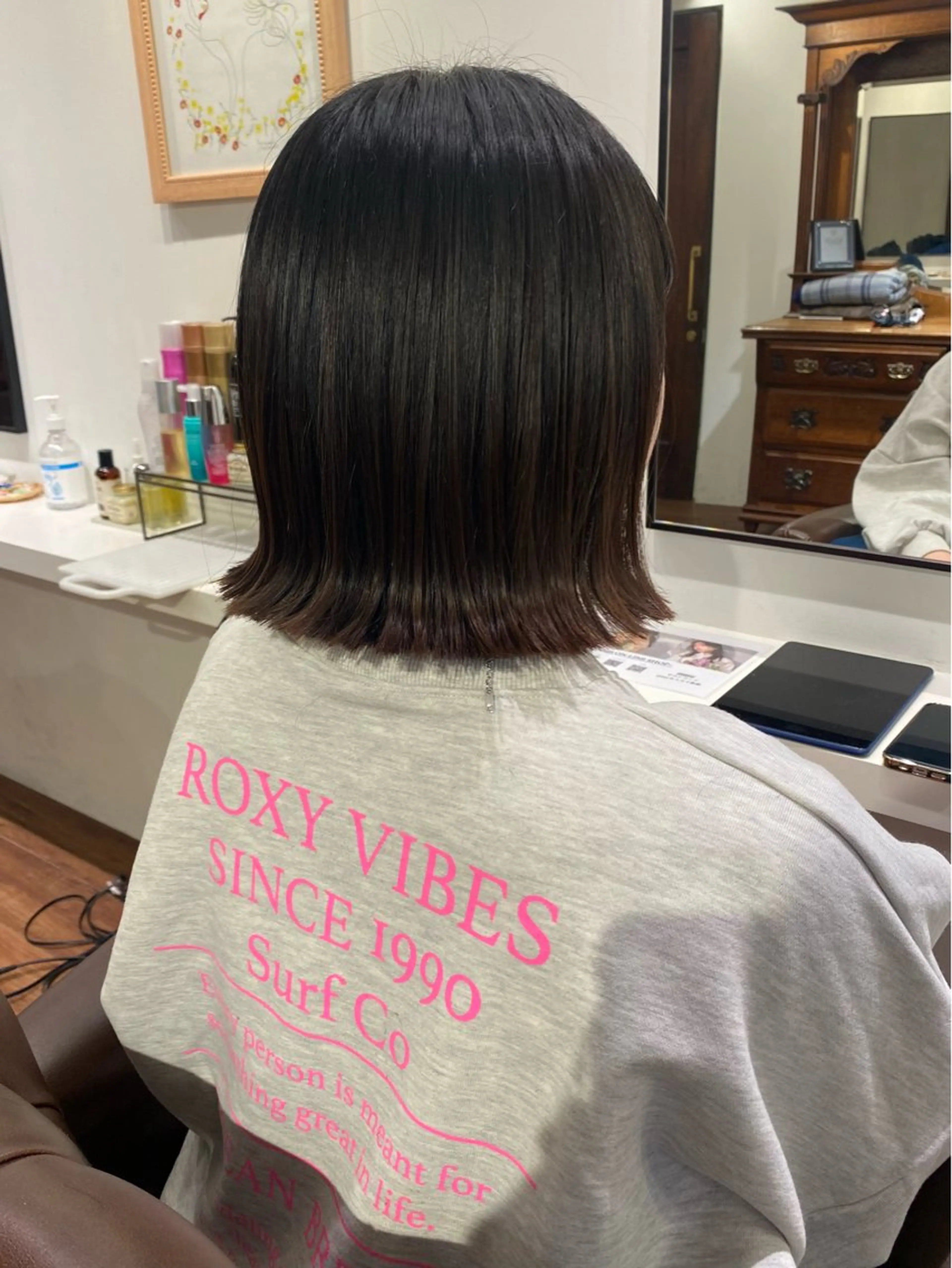 ショート 切りっぱなしボブ ボブ 外ハネヘア Sopi所属・JESSI / Sopiのヘアスタイル