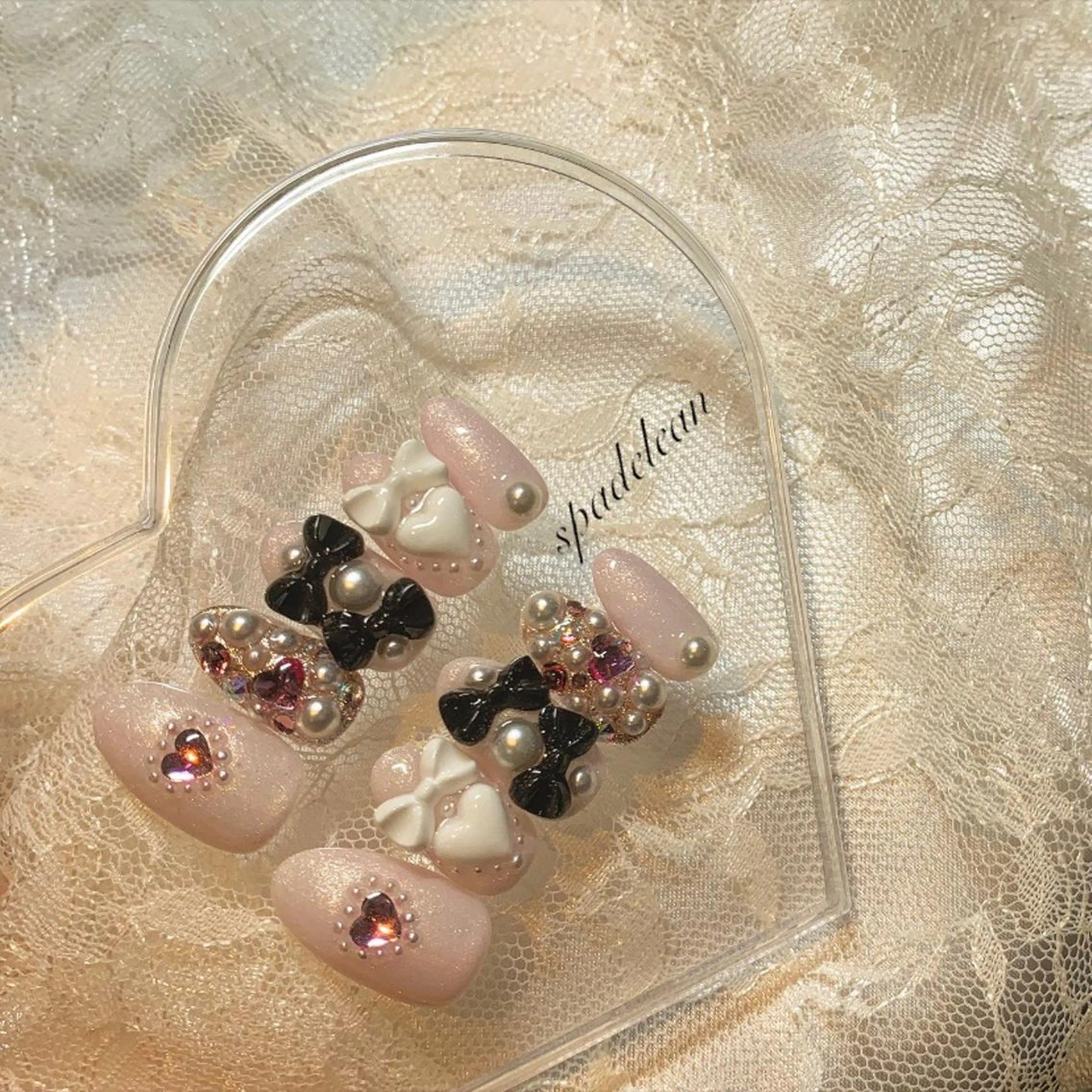 ネイル K. Misakiのネイルデザイン