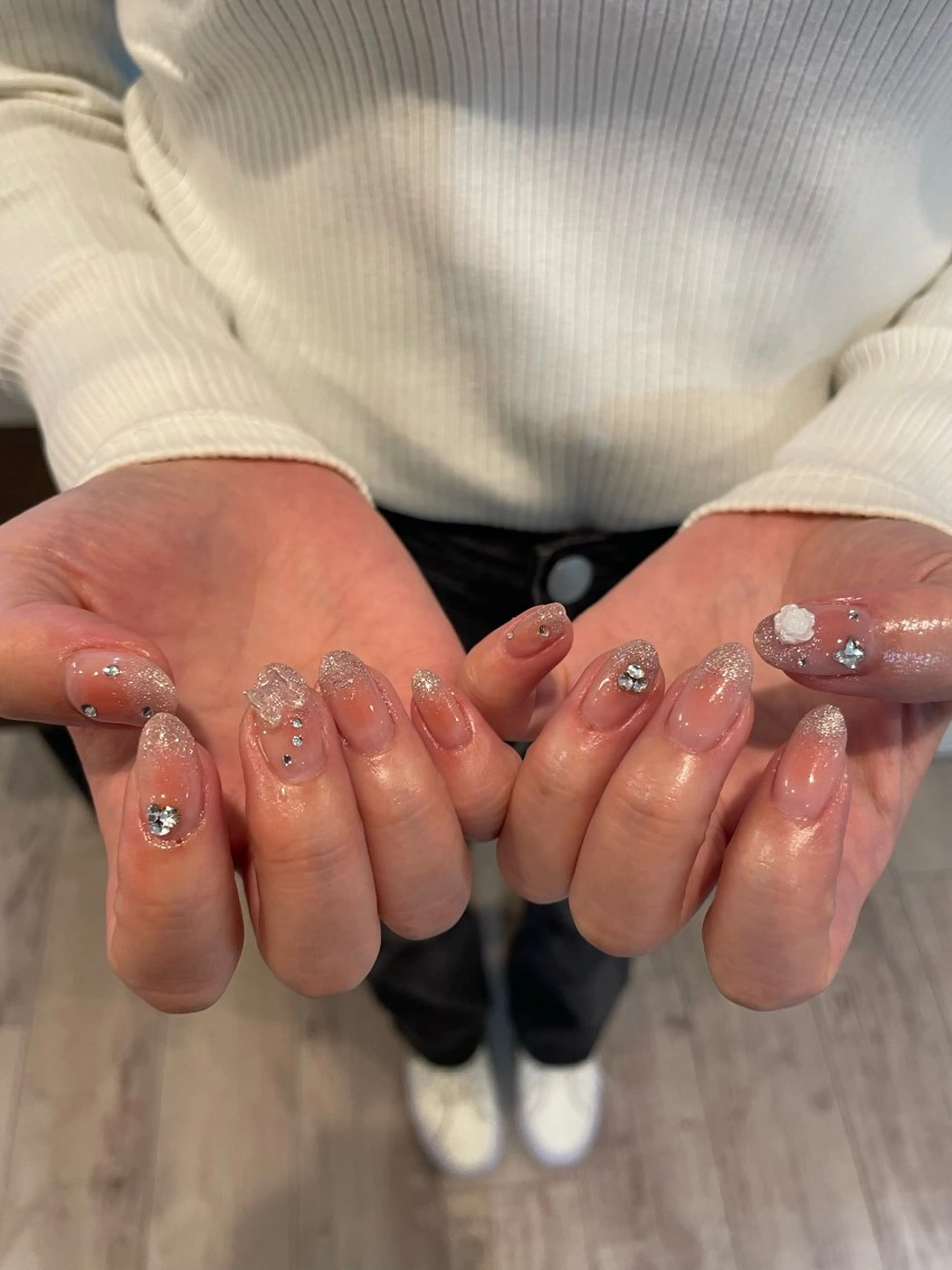 ネイル Lily Beauty天神西通り店所属・坂田 美生のネイルデザイン