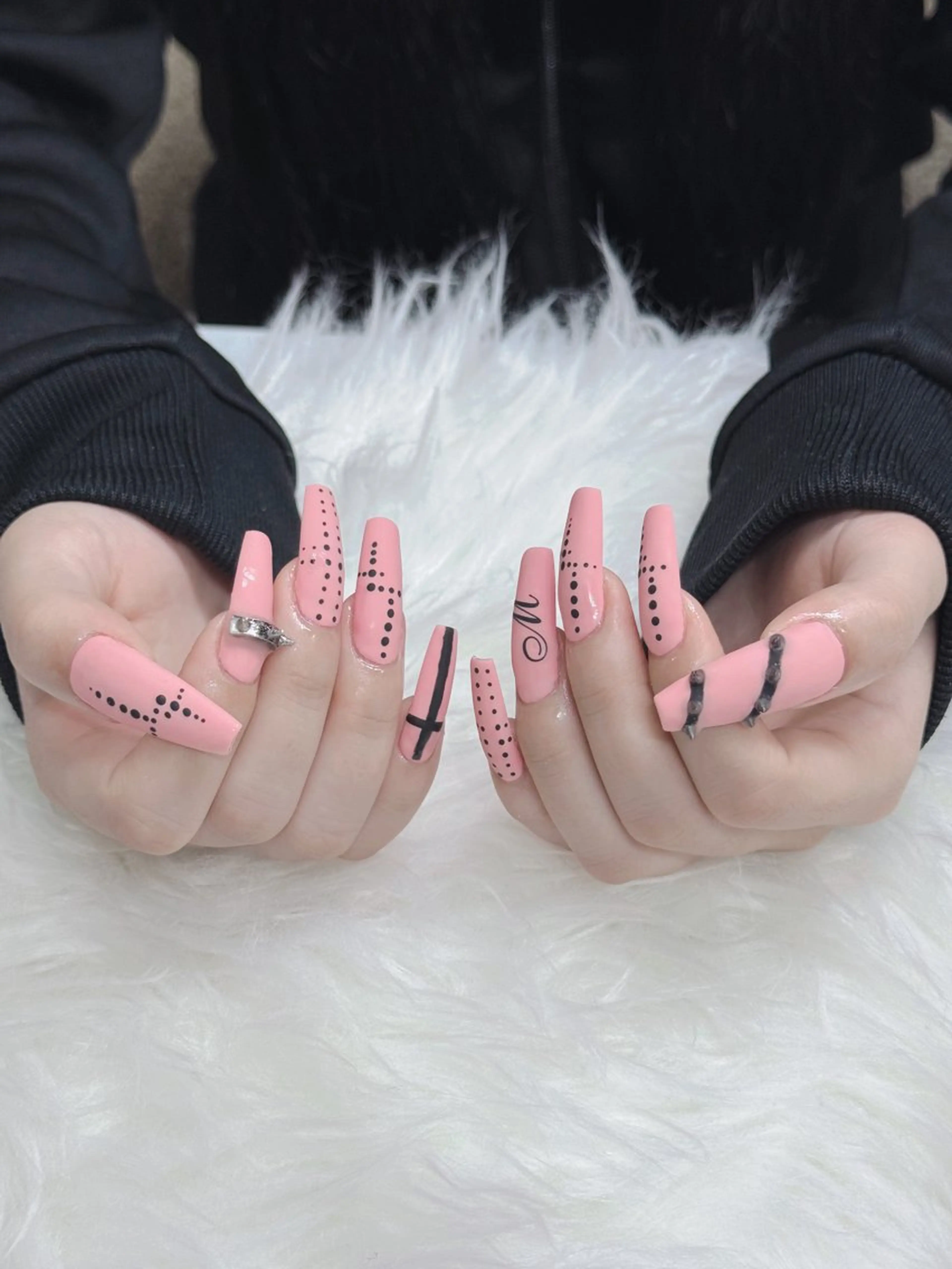 ネイル アートネイル フラッシュネイル ジェルネイル グラデーション キラキラネイル ハンドネイル Kitty Nailのネイルデザイン