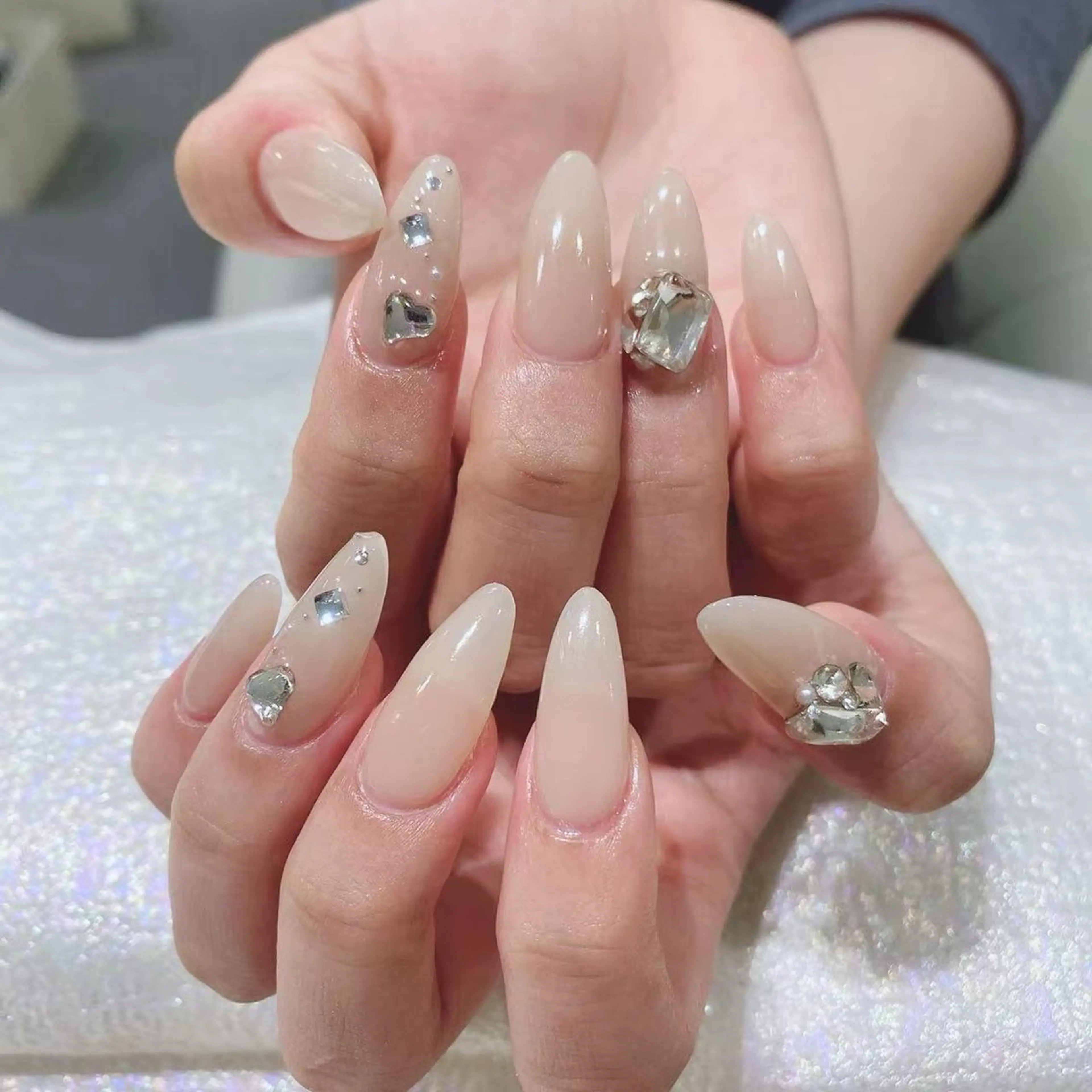 ネイル ハンドネイル Queens マオのネイルデザイン